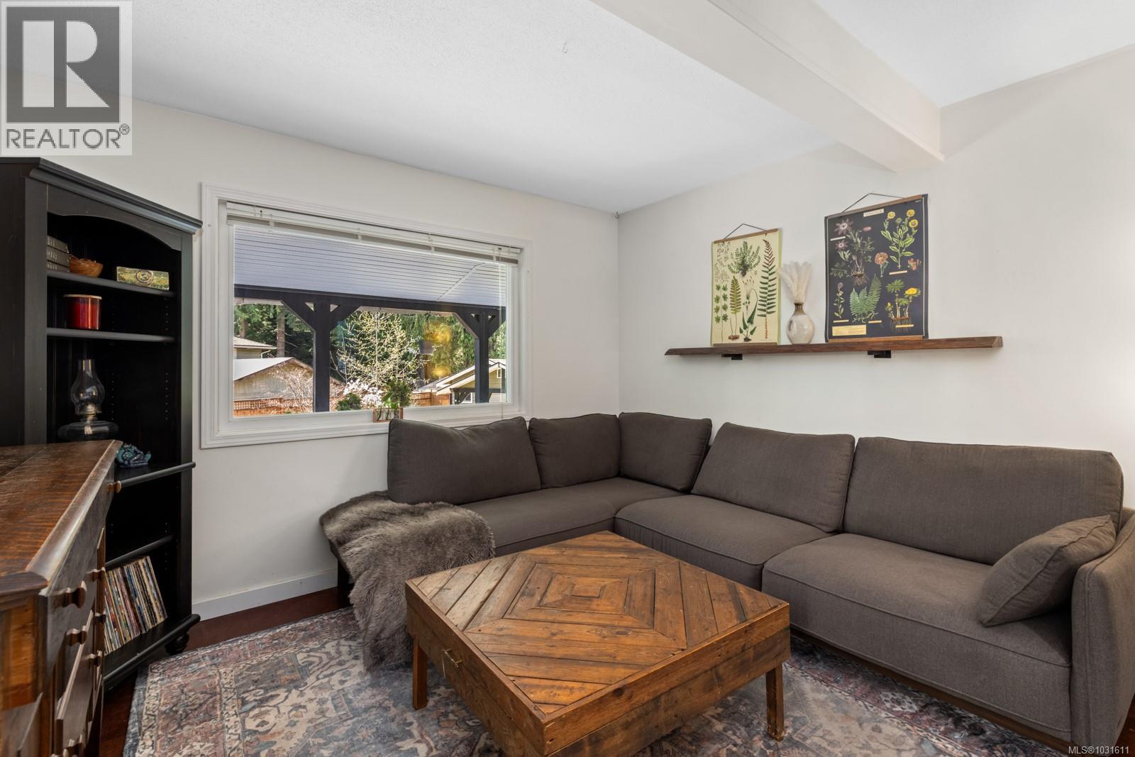 2132 DANDELION LANE - 19