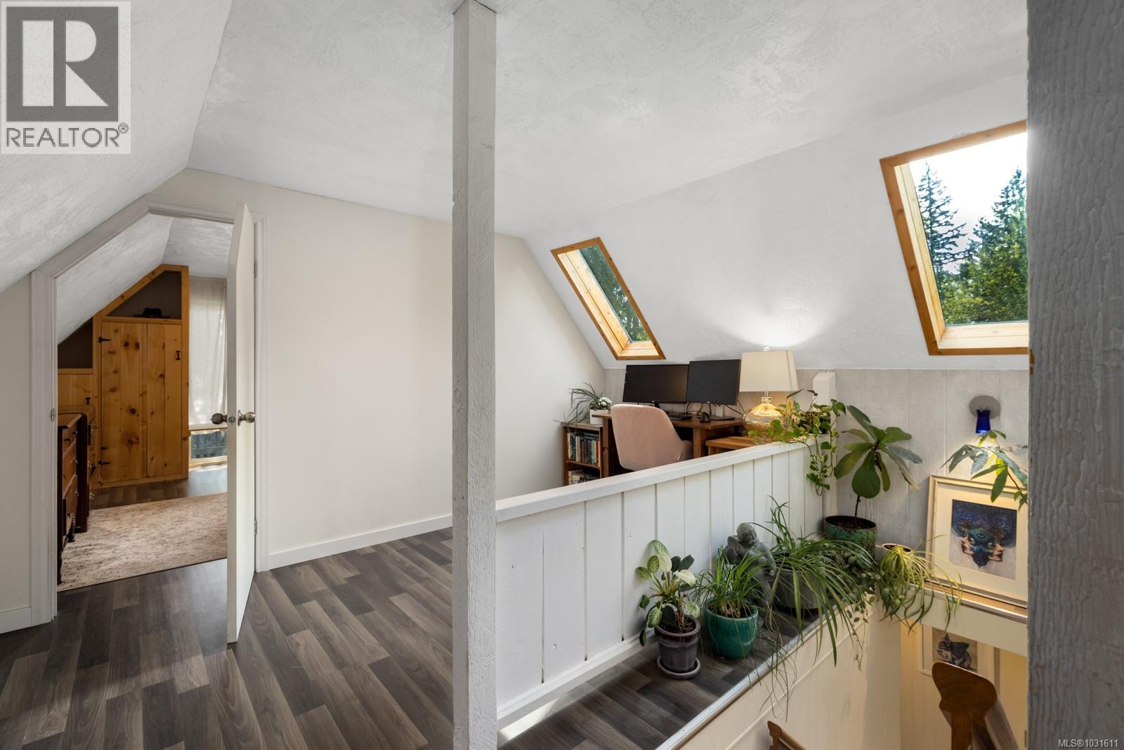 2132 DANDELION LANE - 32