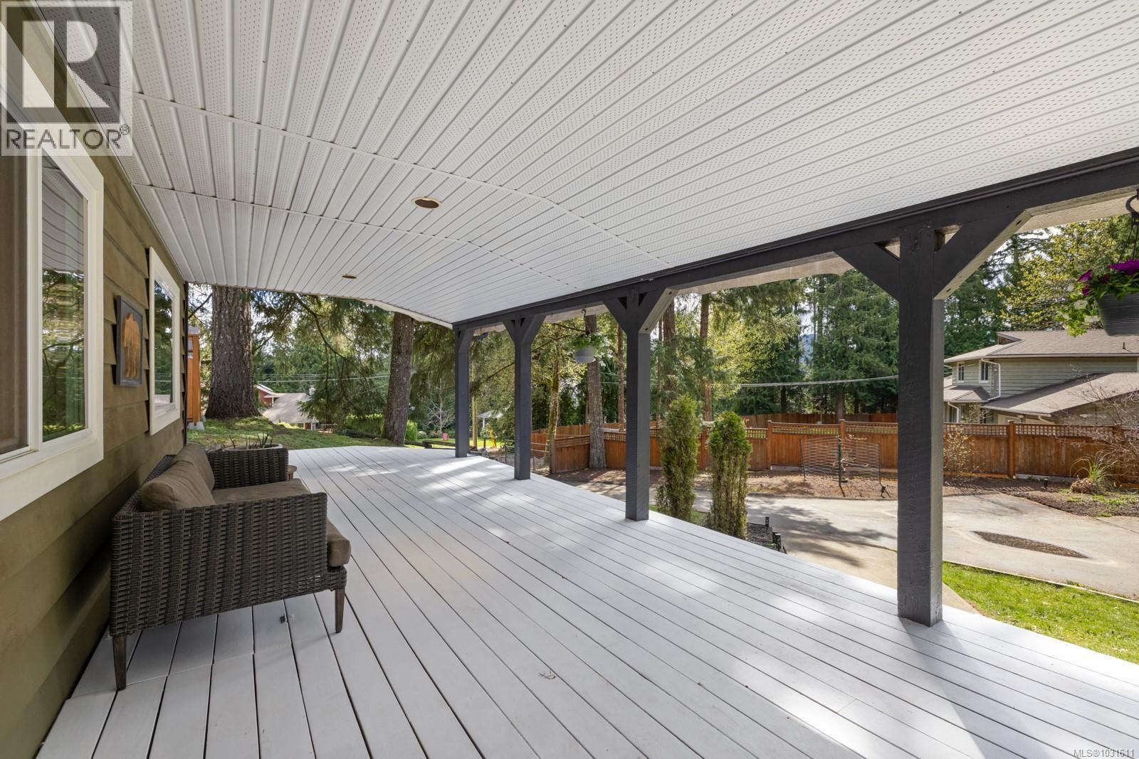 2132 DANDELION LANE - 40