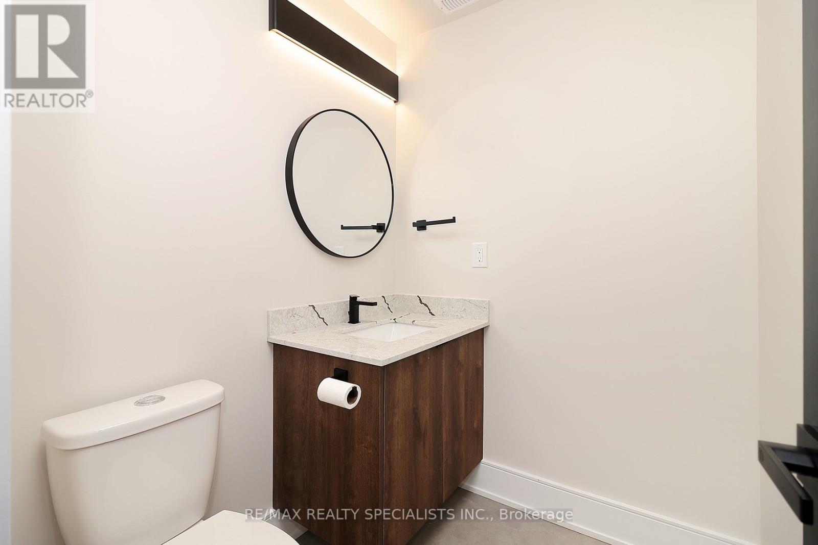 1046 ROOSEVELT ROAD - 12
