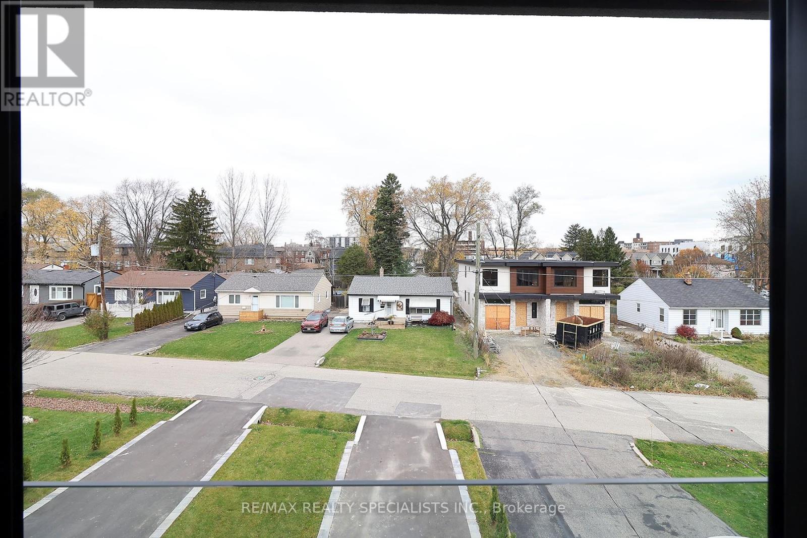 1046 ROOSEVELT ROAD - 38