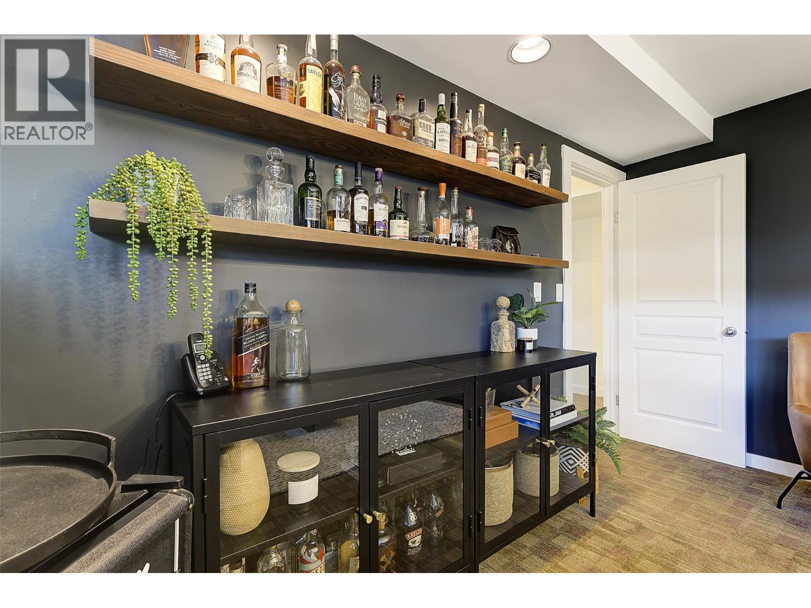 1520 Oakridge Road, Kelowna