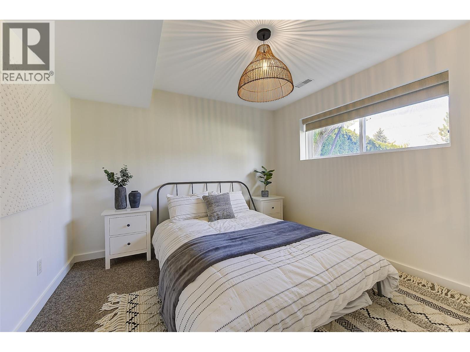 1520 Oakridge Road, Kelowna