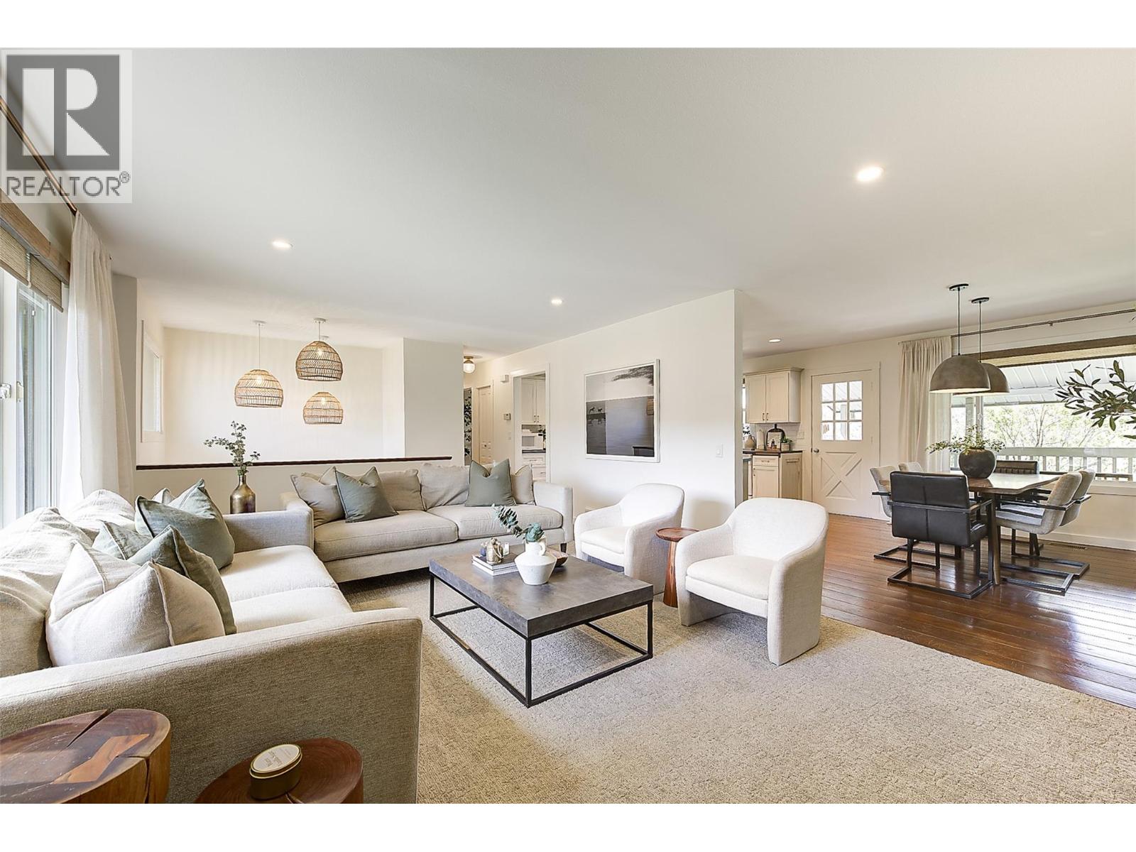 1520 Oakridge Road, Kelowna