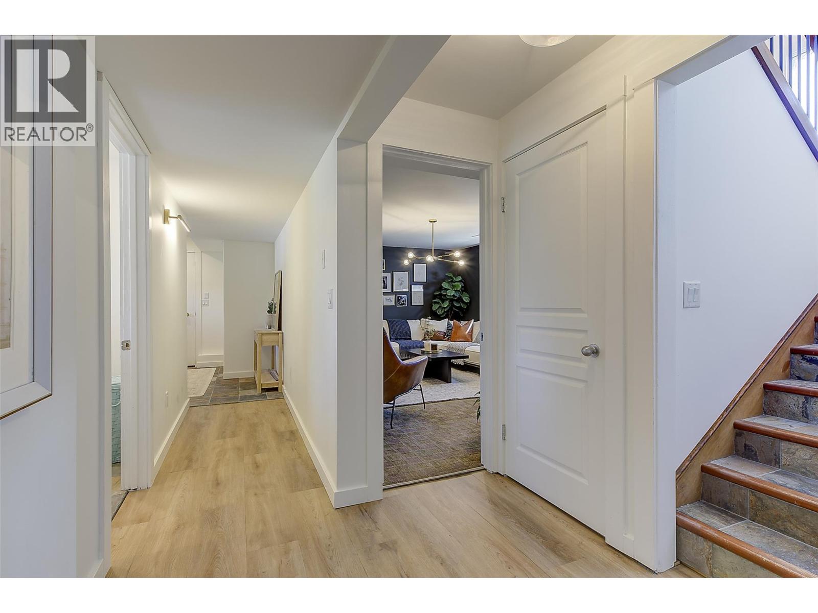 1520 Oakridge Road, Kelowna