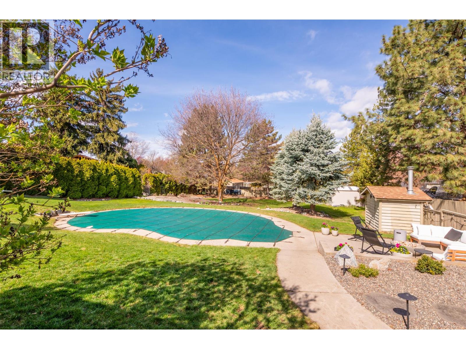 1520 Oakridge Road, Kelowna