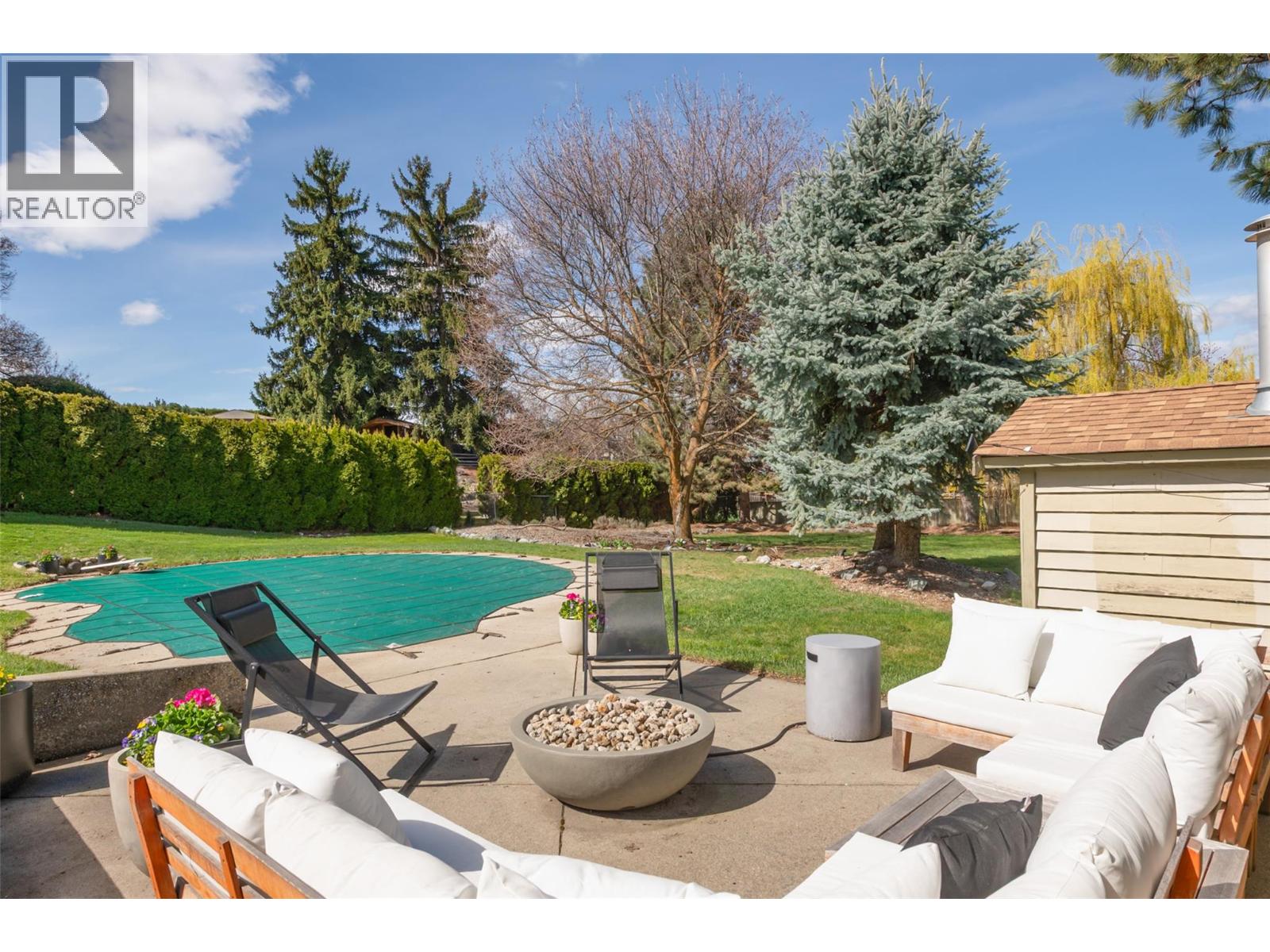 1520 Oakridge Road, Kelowna