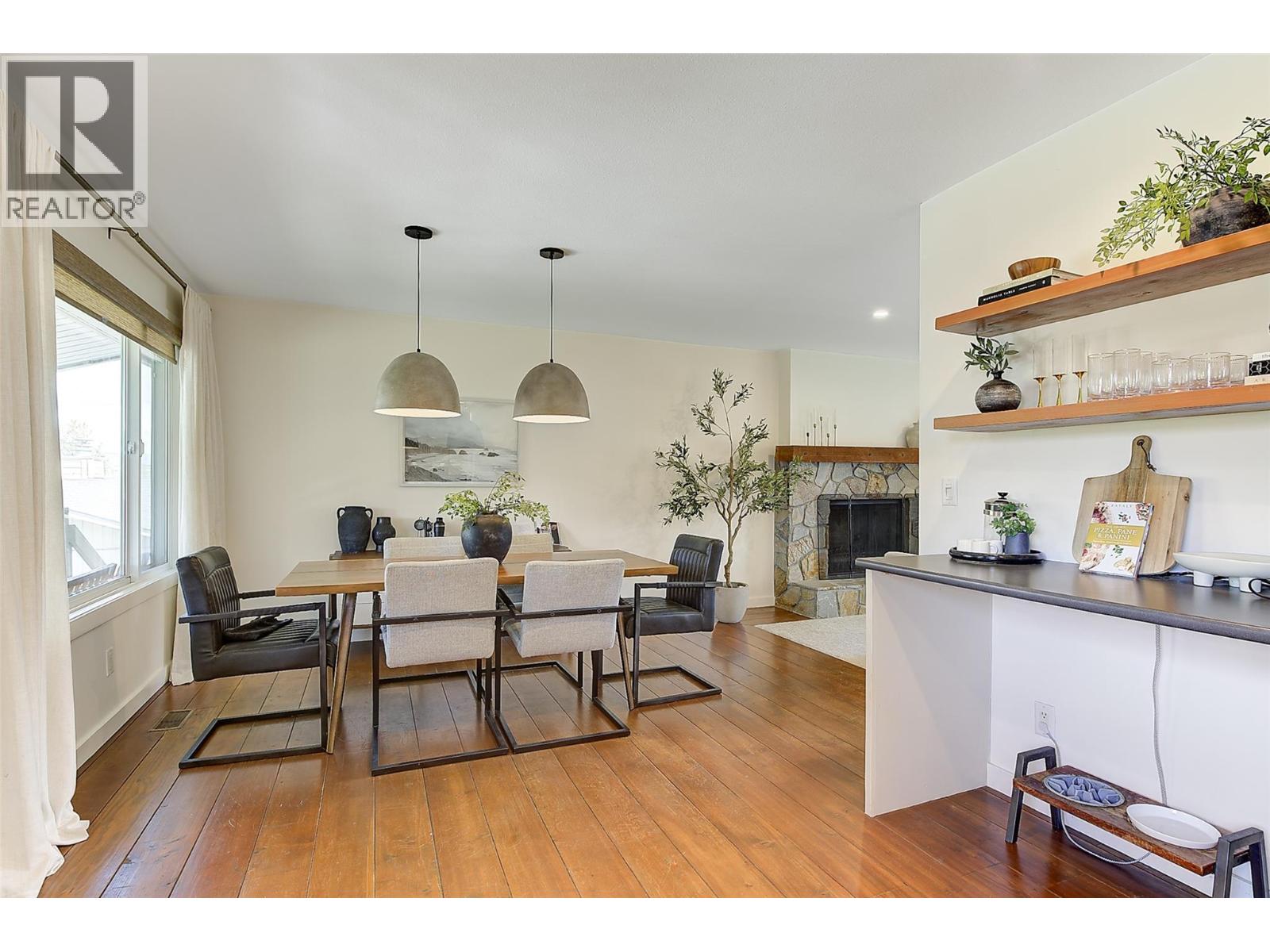 1520 Oakridge Road, Kelowna