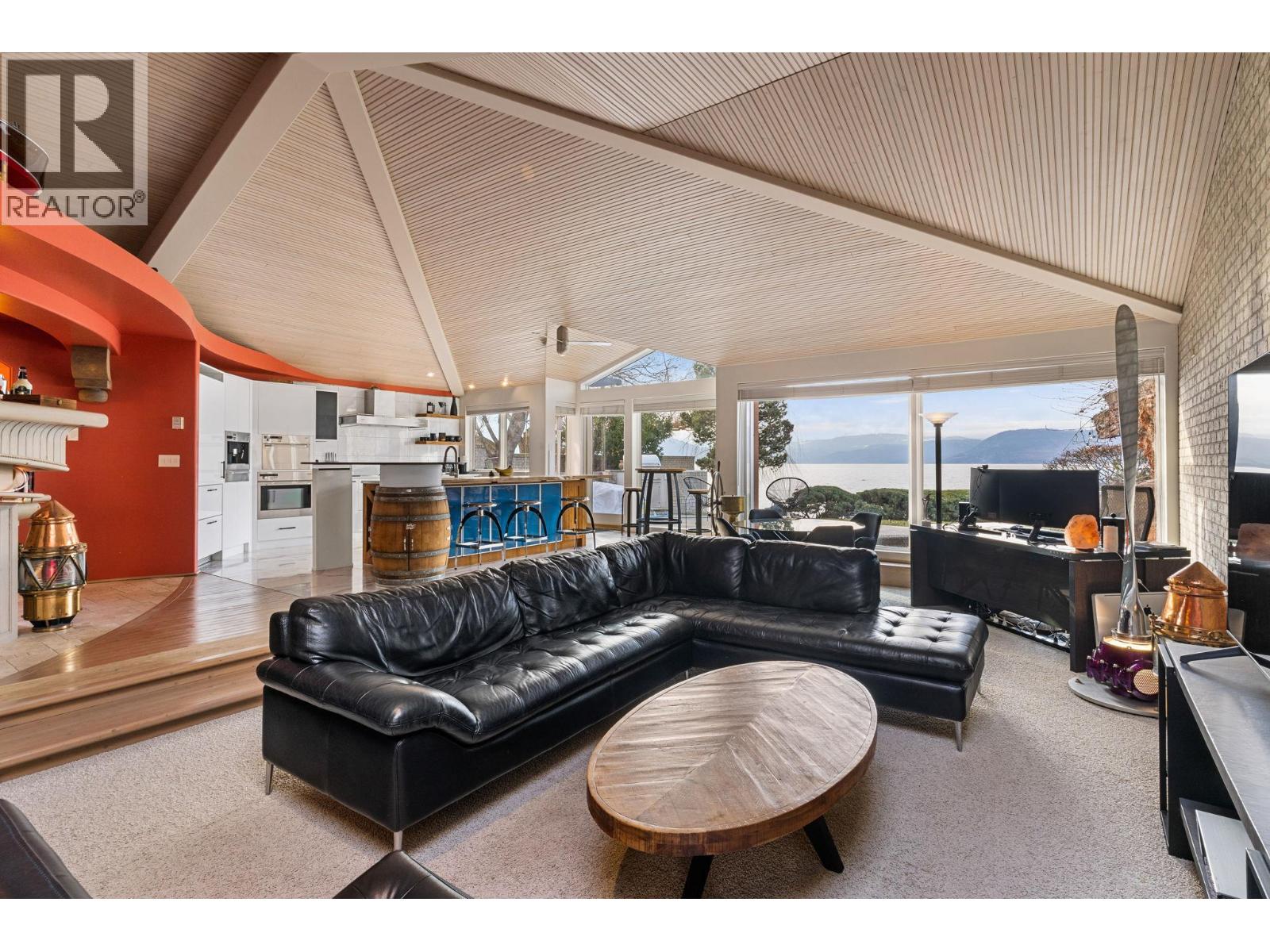 1 379 Collett Road, Kelowna