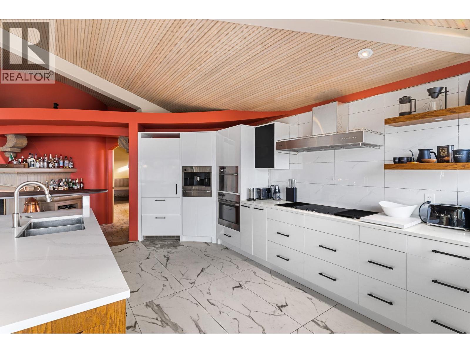 1 379 Collett Road, Kelowna