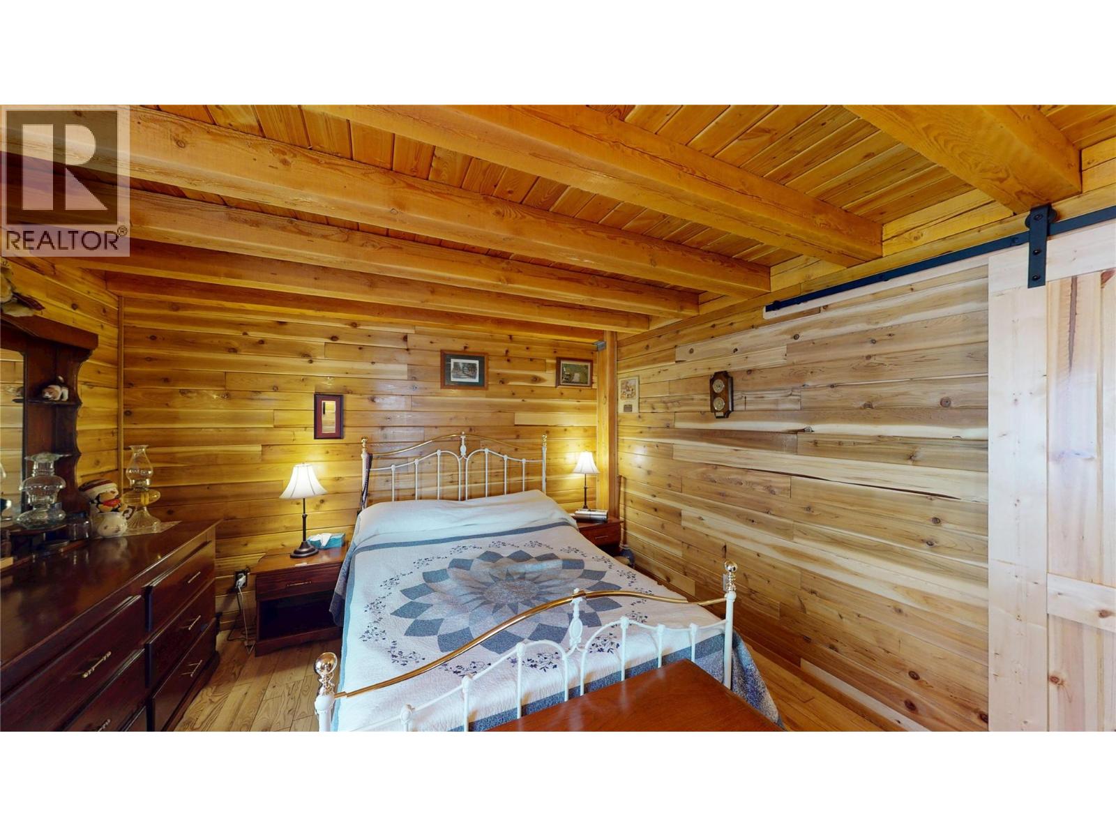 2122 ERICKSON STREET - 14