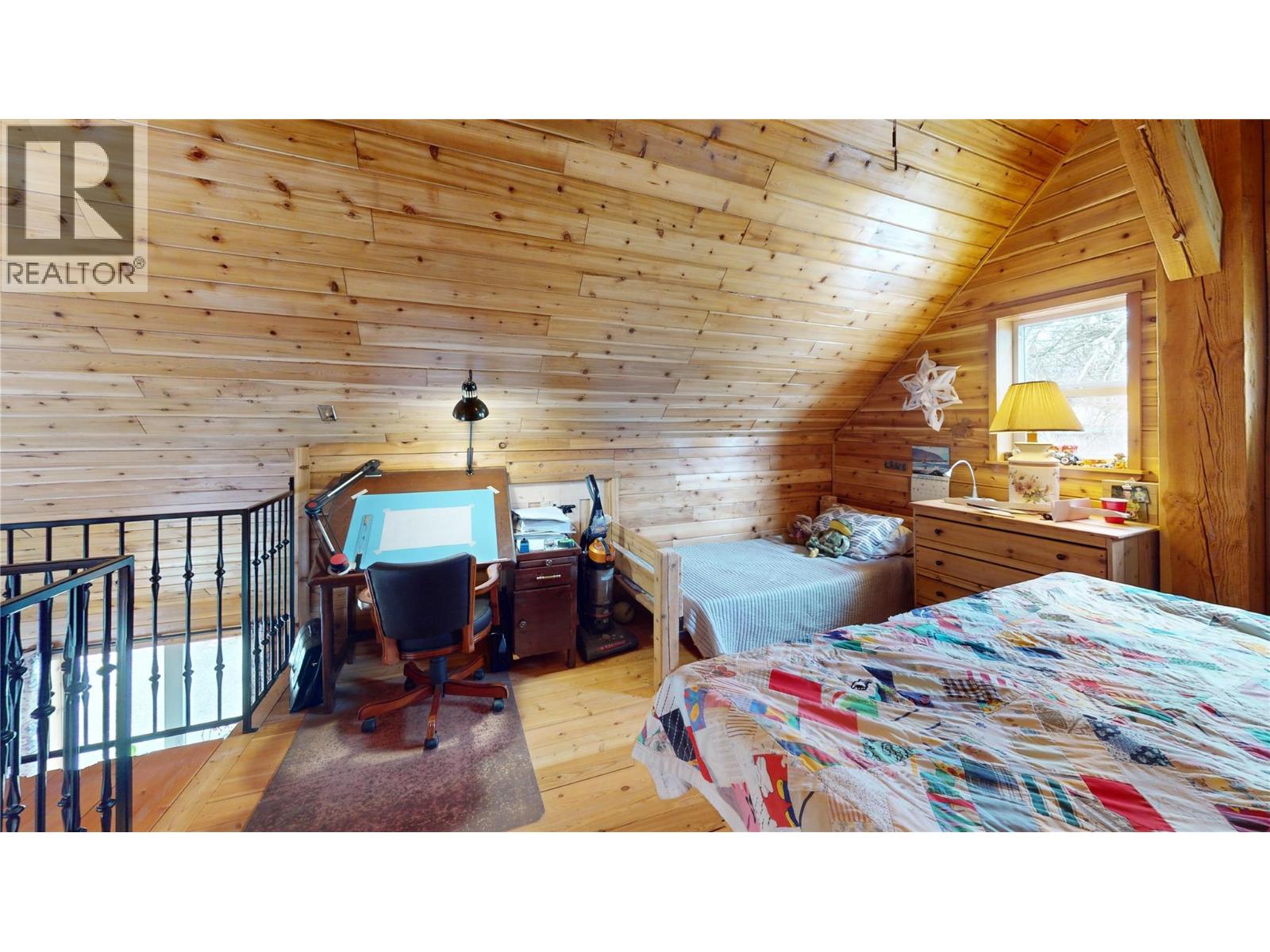 2122 ERICKSON STREET - 22