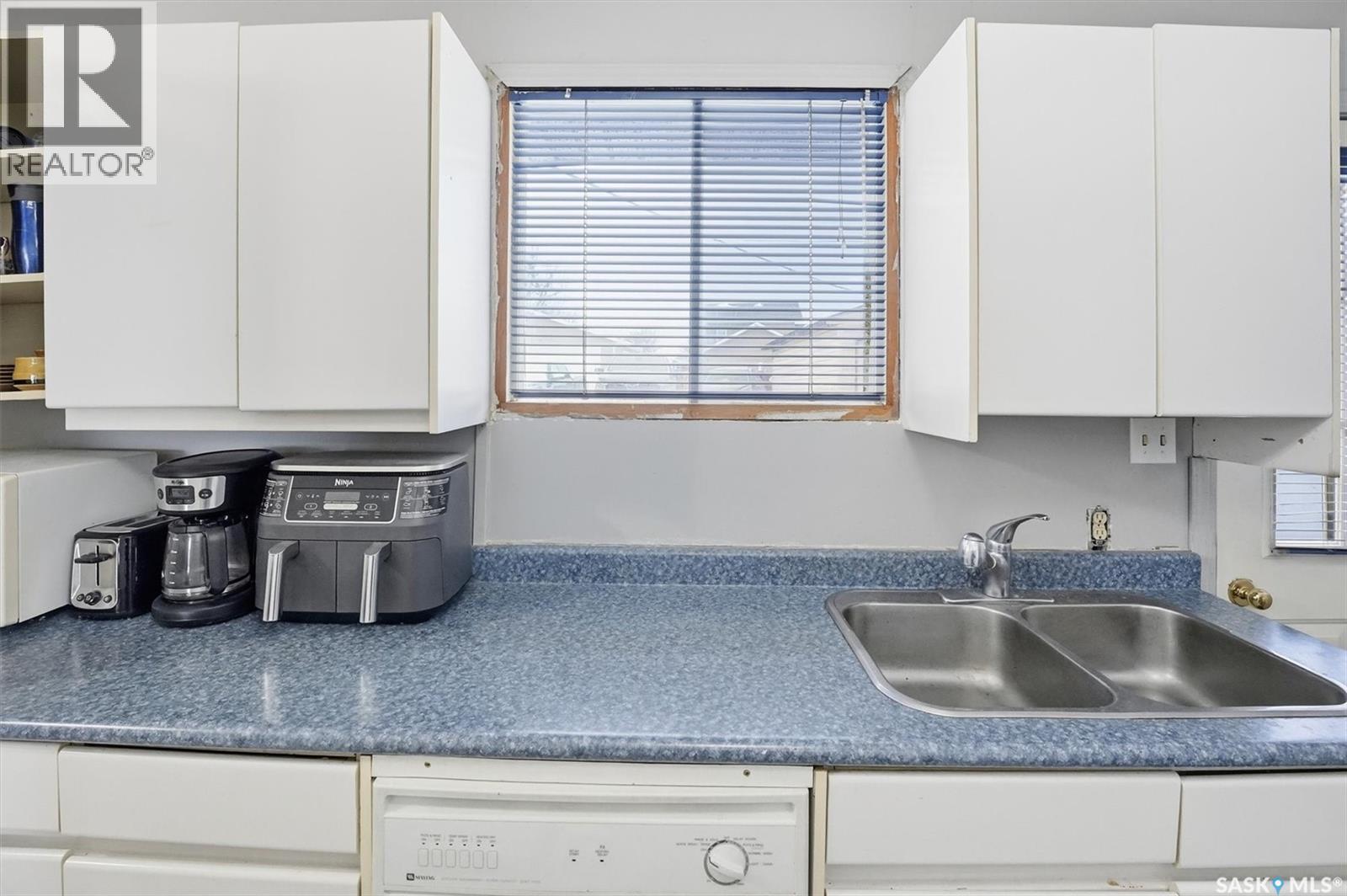 48 Procter DRIVE — photo 17