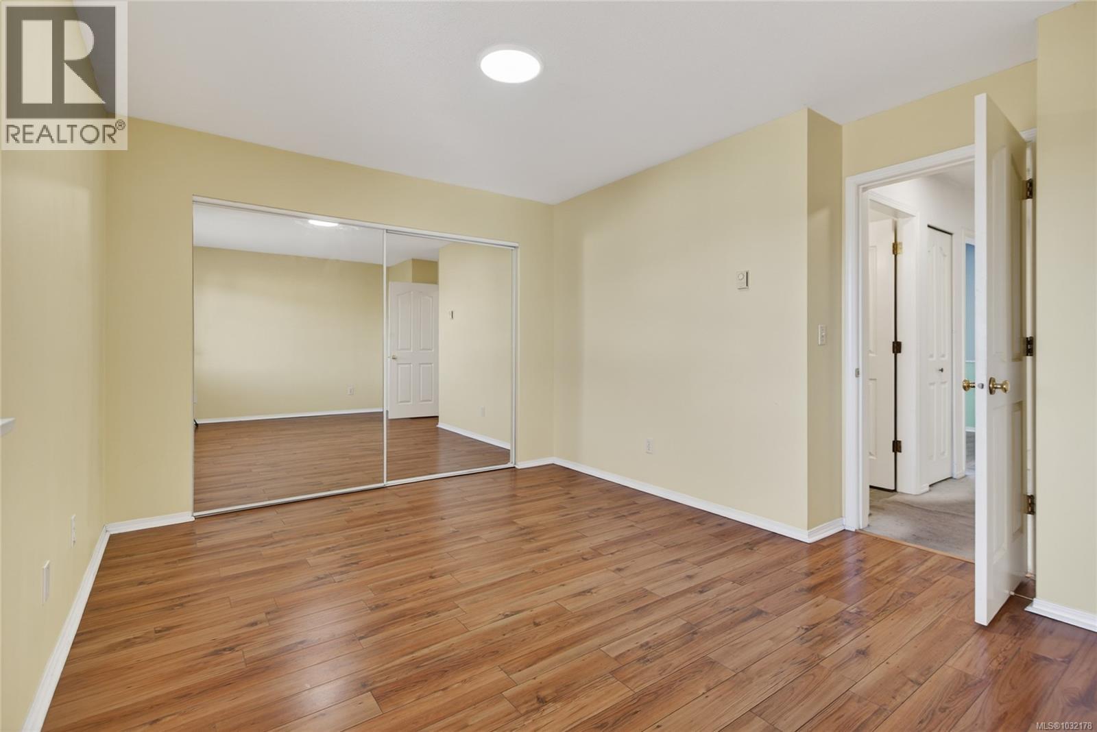 #12 717 ASPEN RD - 31