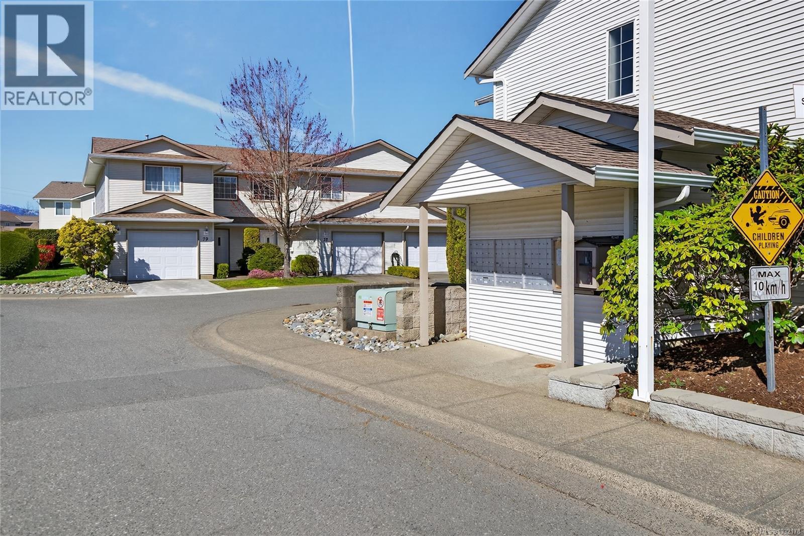 #12 717 ASPEN RD - 22