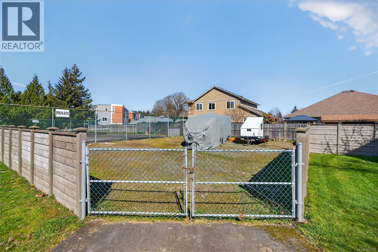 #12 717 ASPEN RD - 20