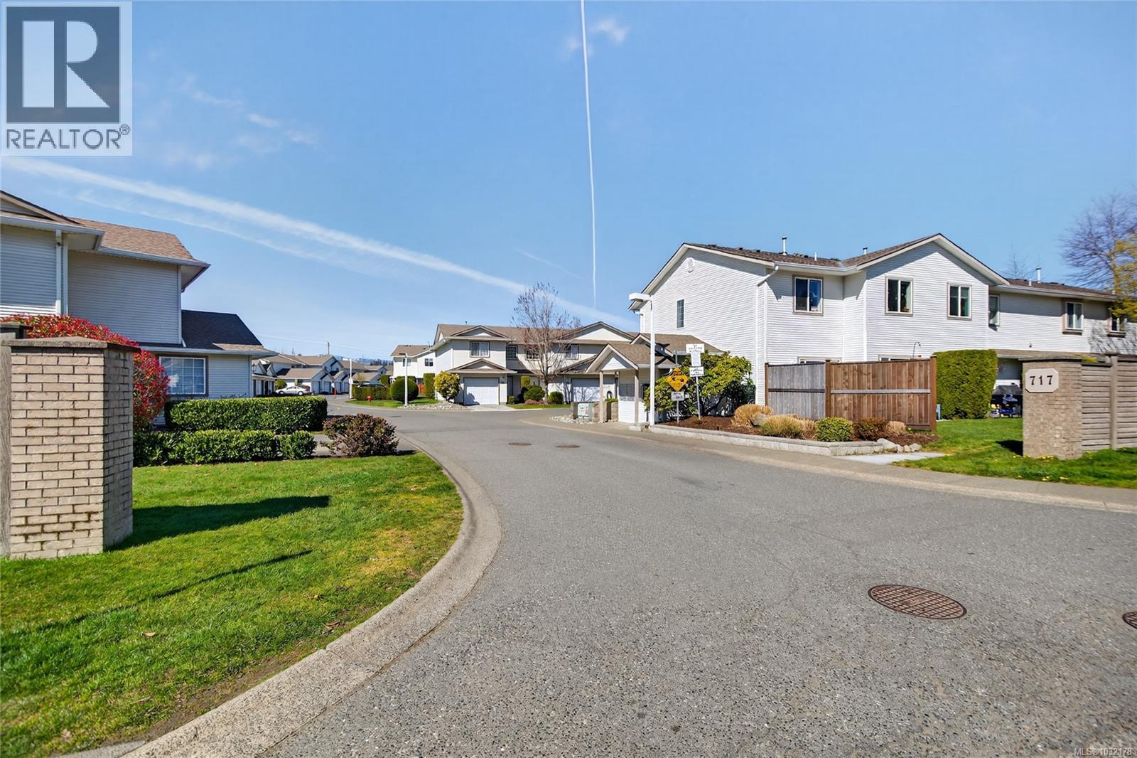 #12 717 ASPEN RD - 23