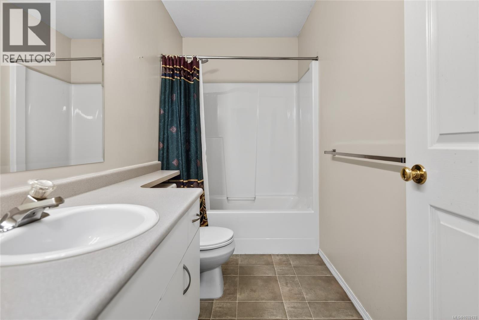 #12 717 ASPEN RD - 10