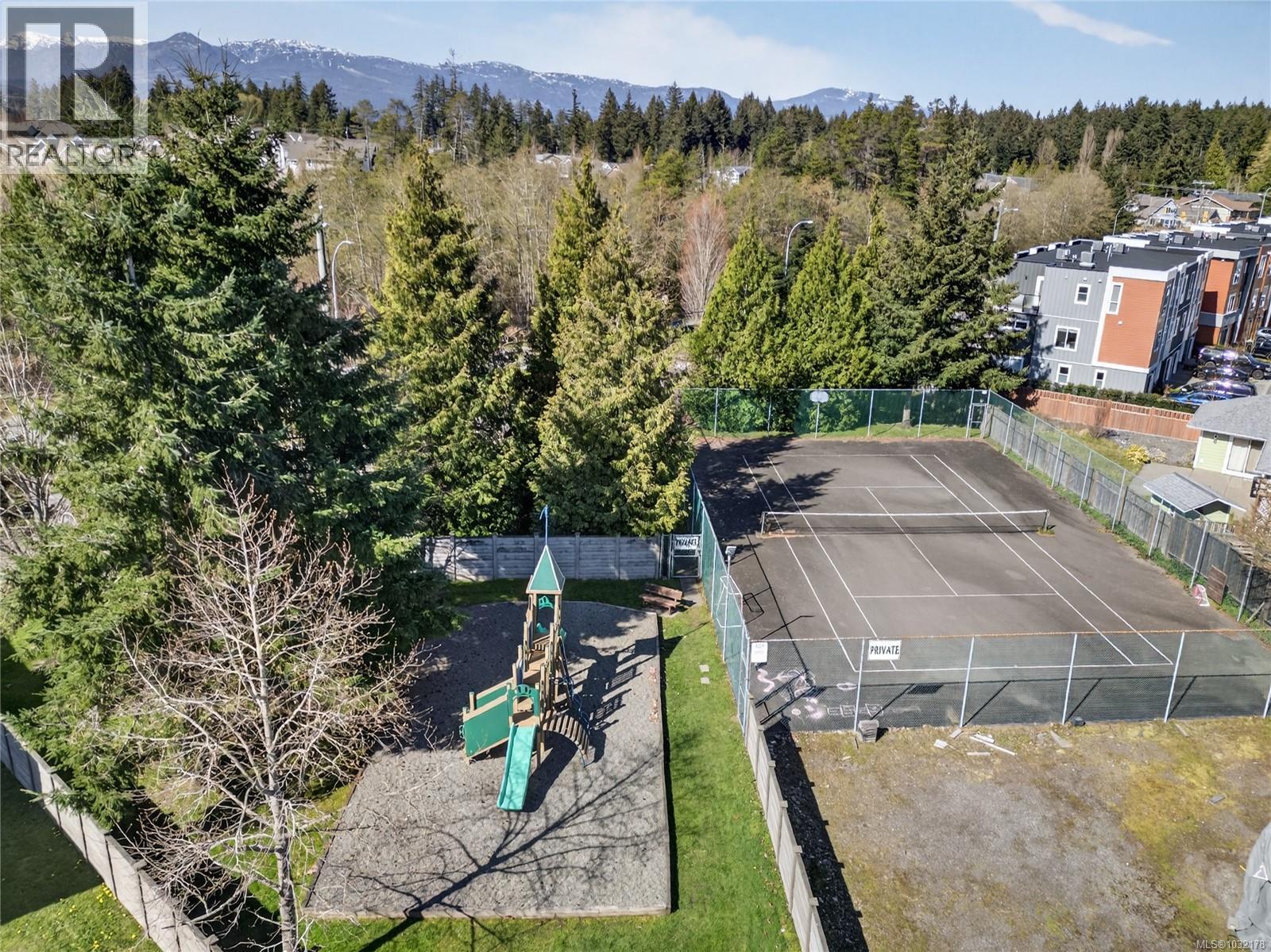 #12 717 ASPEN RD - 17