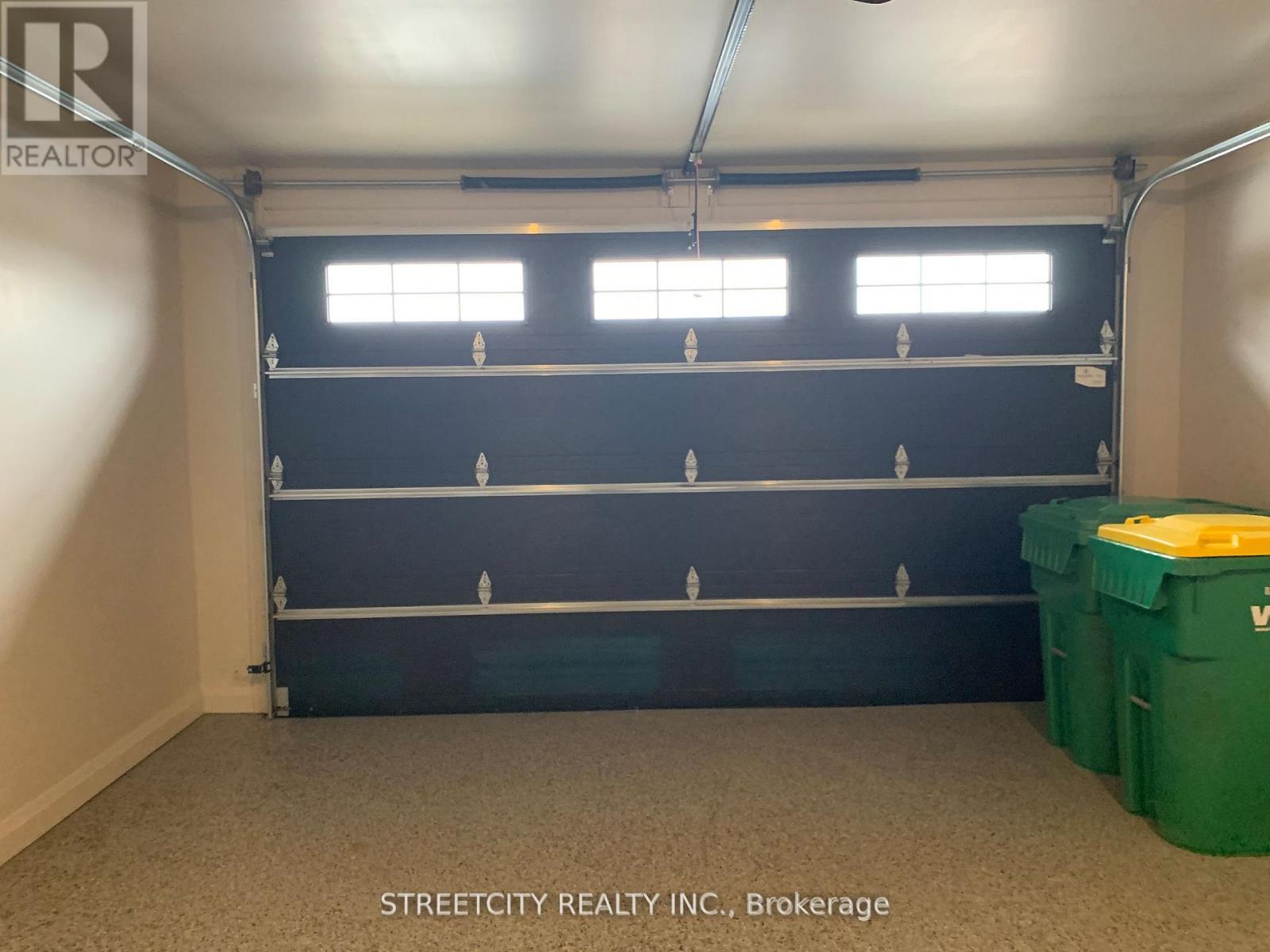 4 - 1868 L\\LONGWOODS ROAD Property Photo