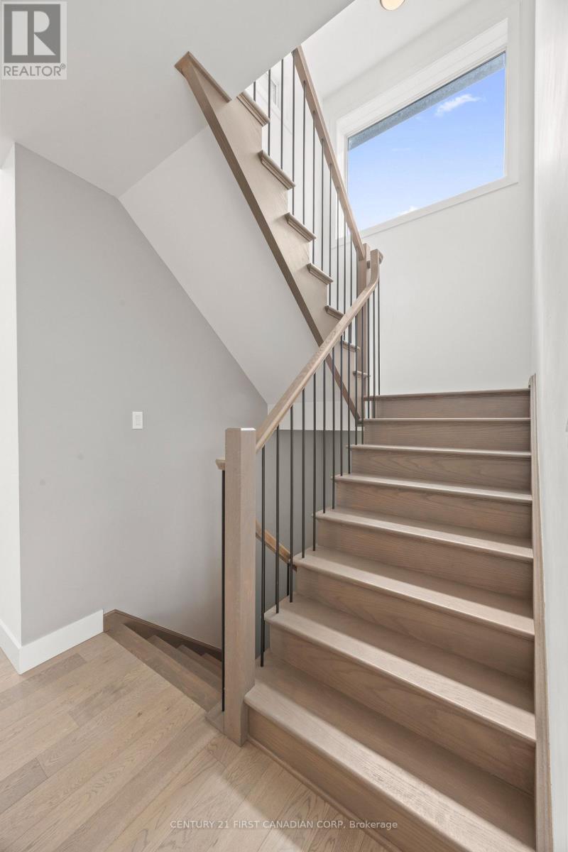 10 BEATY LANE Property Photo