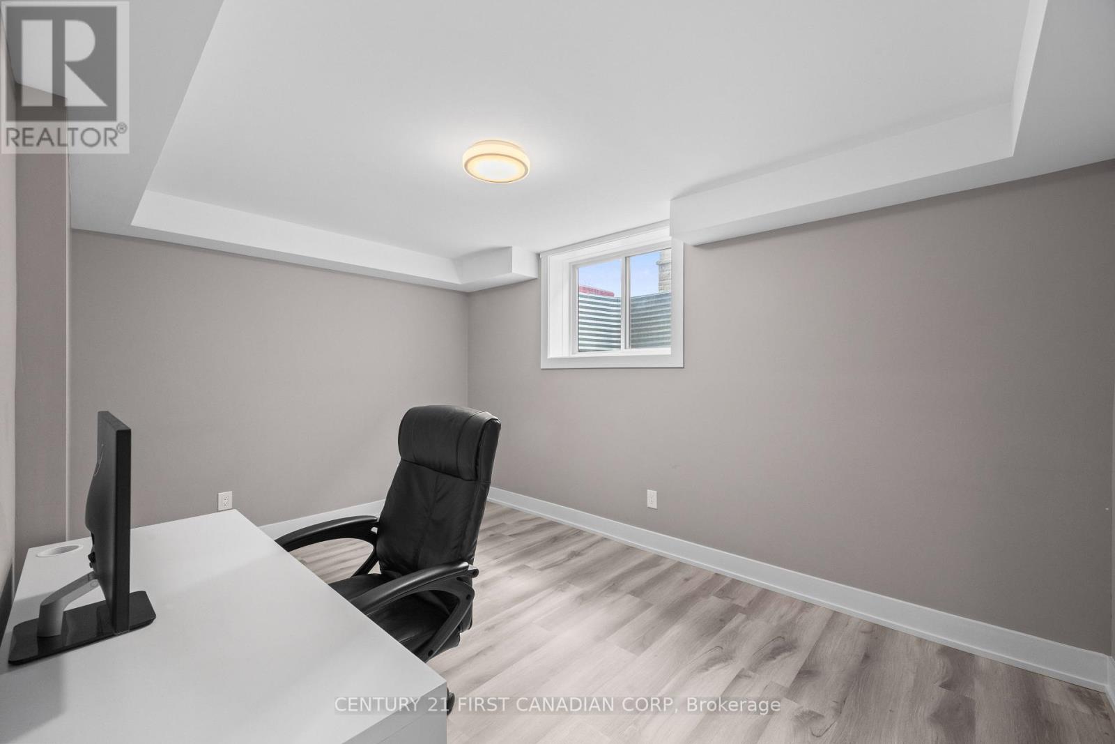 10 BEATY LANE Property Photo