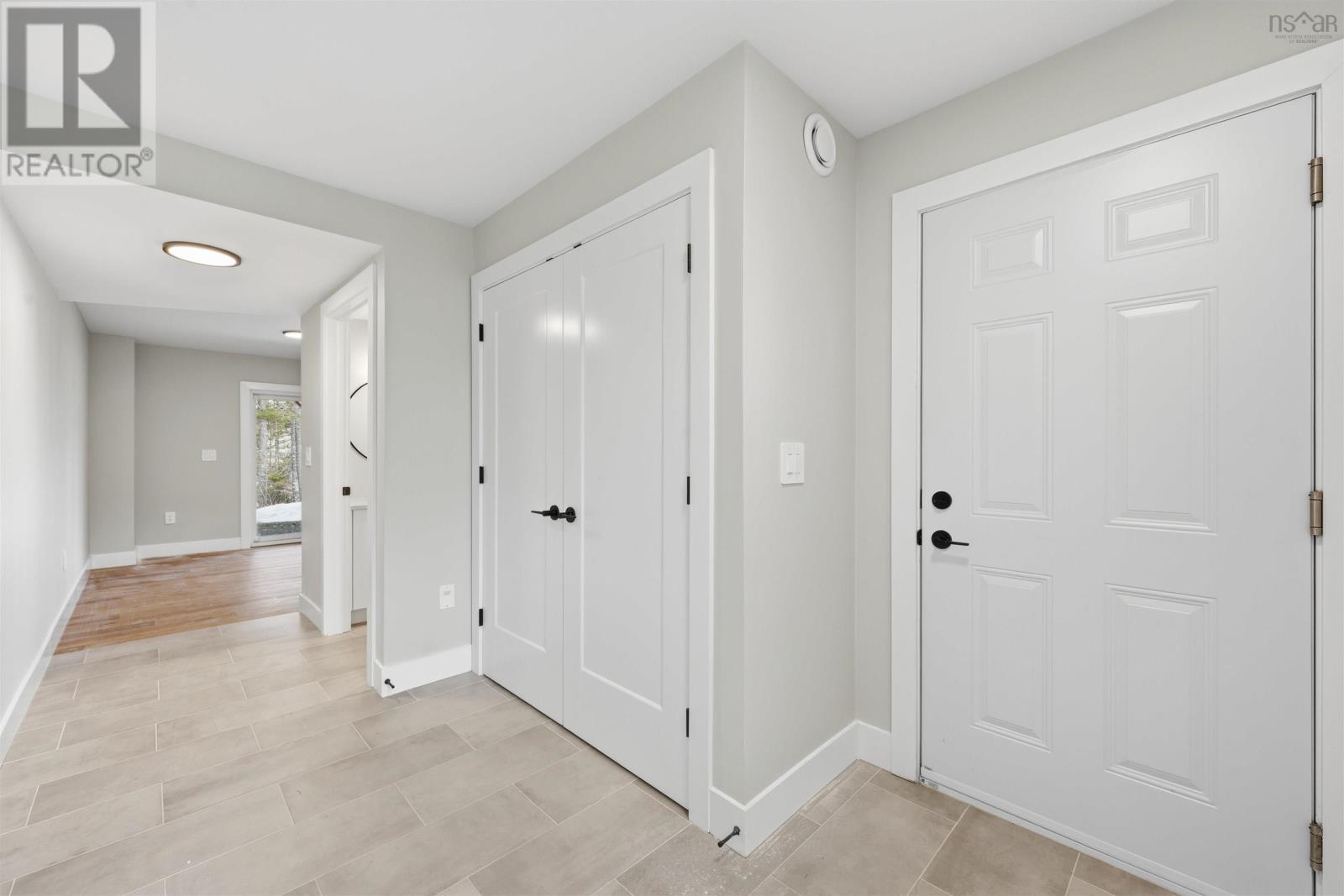 Property 31 of 43 of 5 Trekker Drive