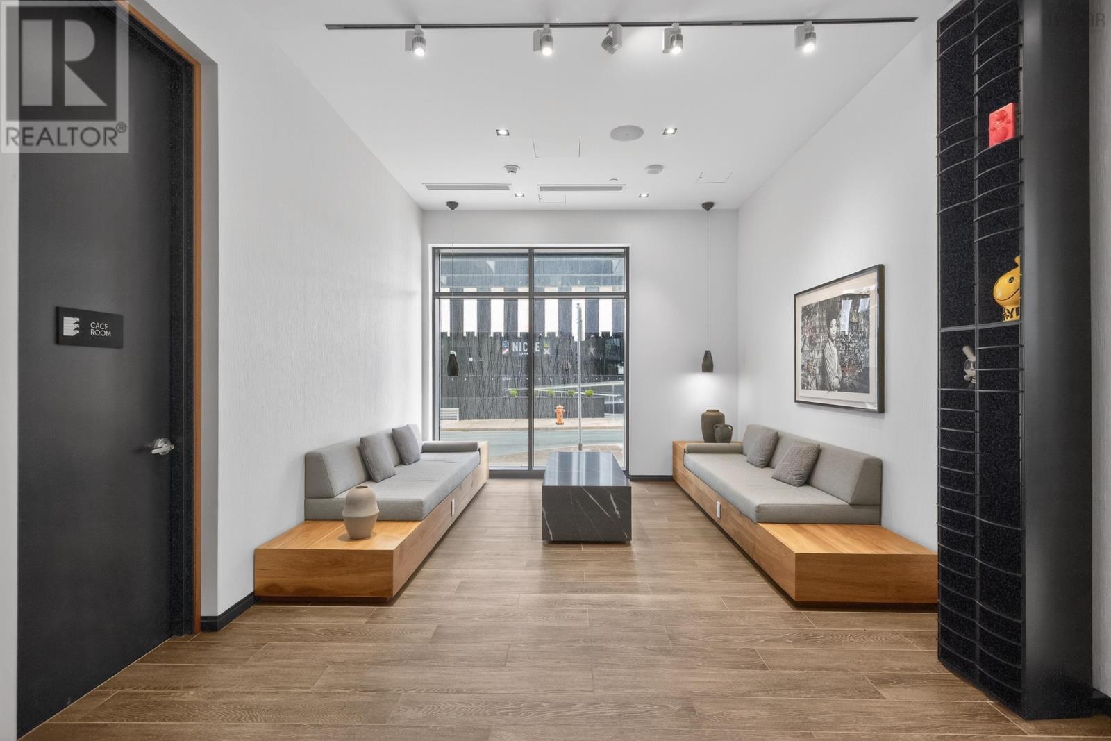 Property 48 of 51 of 1601 1650 Granville Street