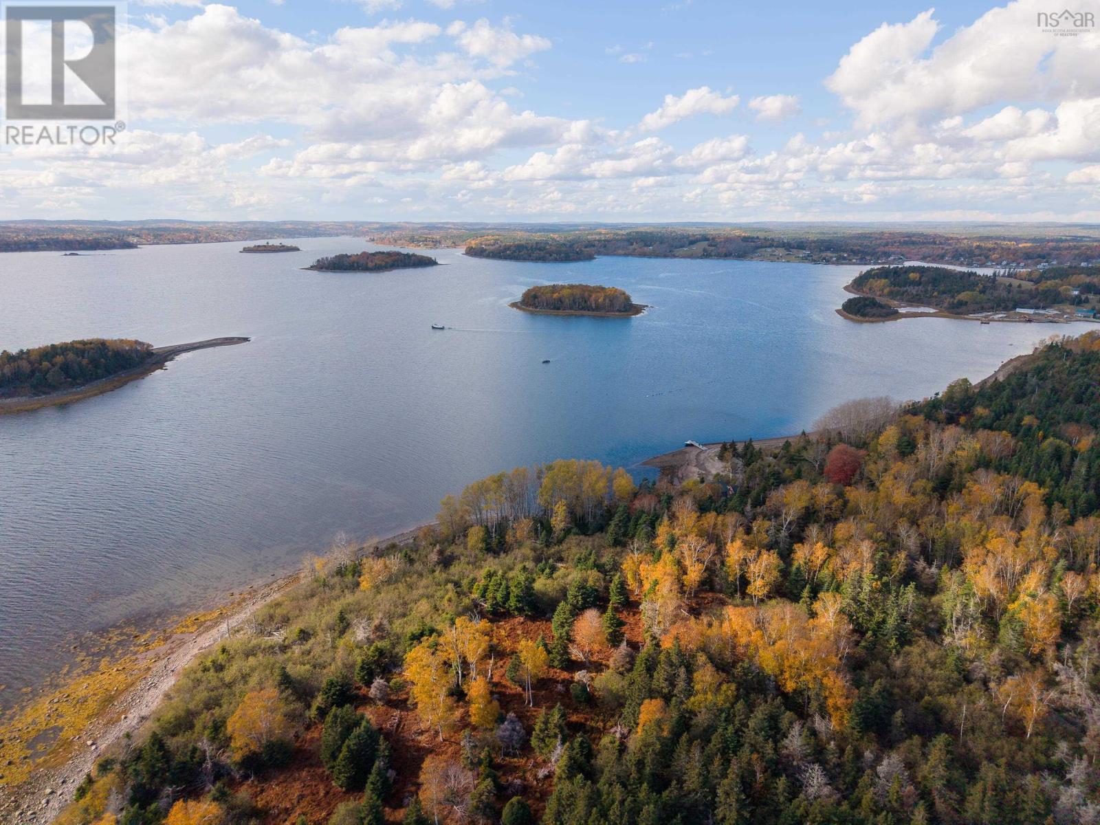 Property 18 of 20 of Rous Island Lot