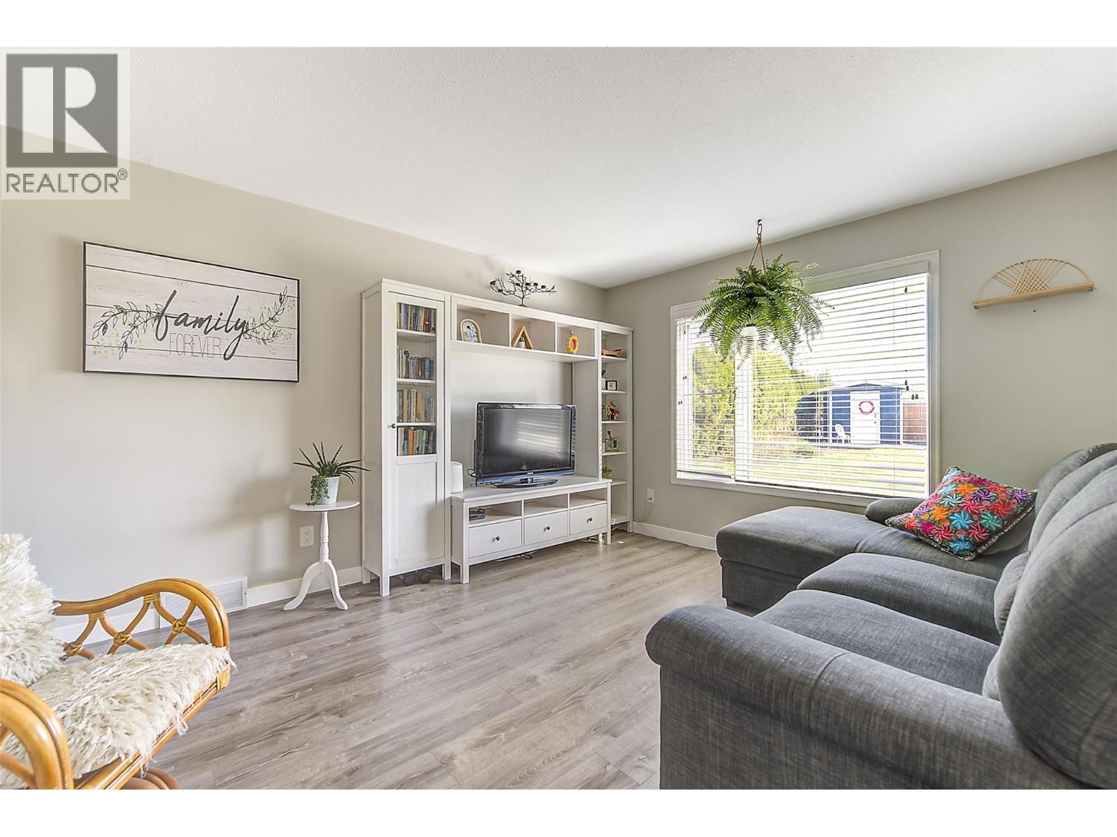 449 1260 Raymer Avenue, Kelowna