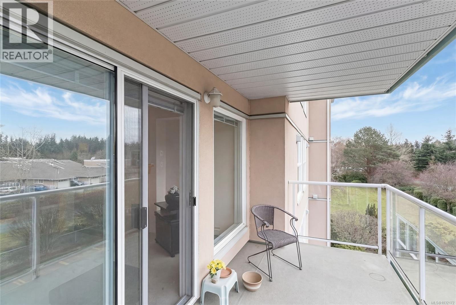 #309 3009 BRITTANY DR - 21