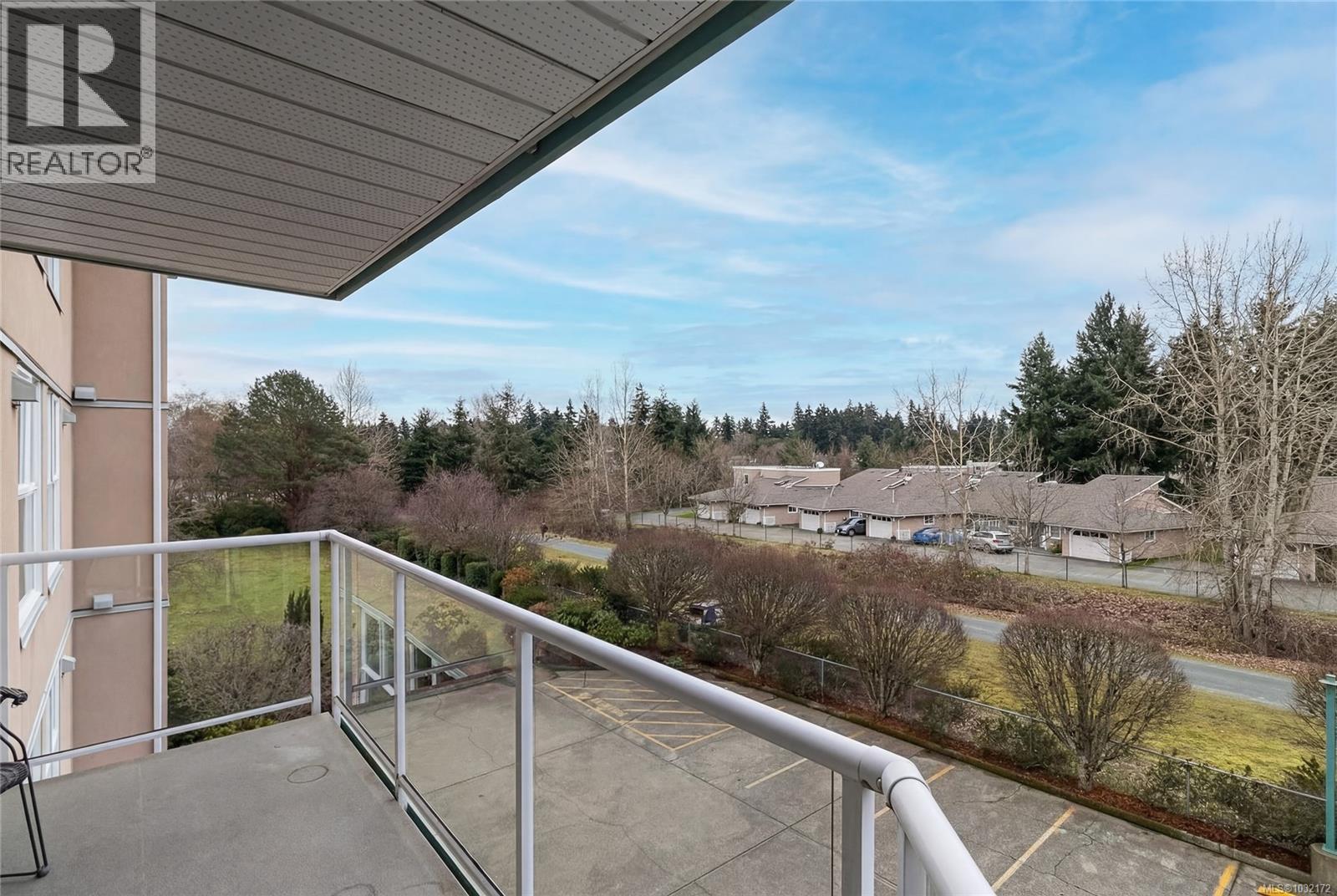 #309 3009 BRITTANY DR - 22