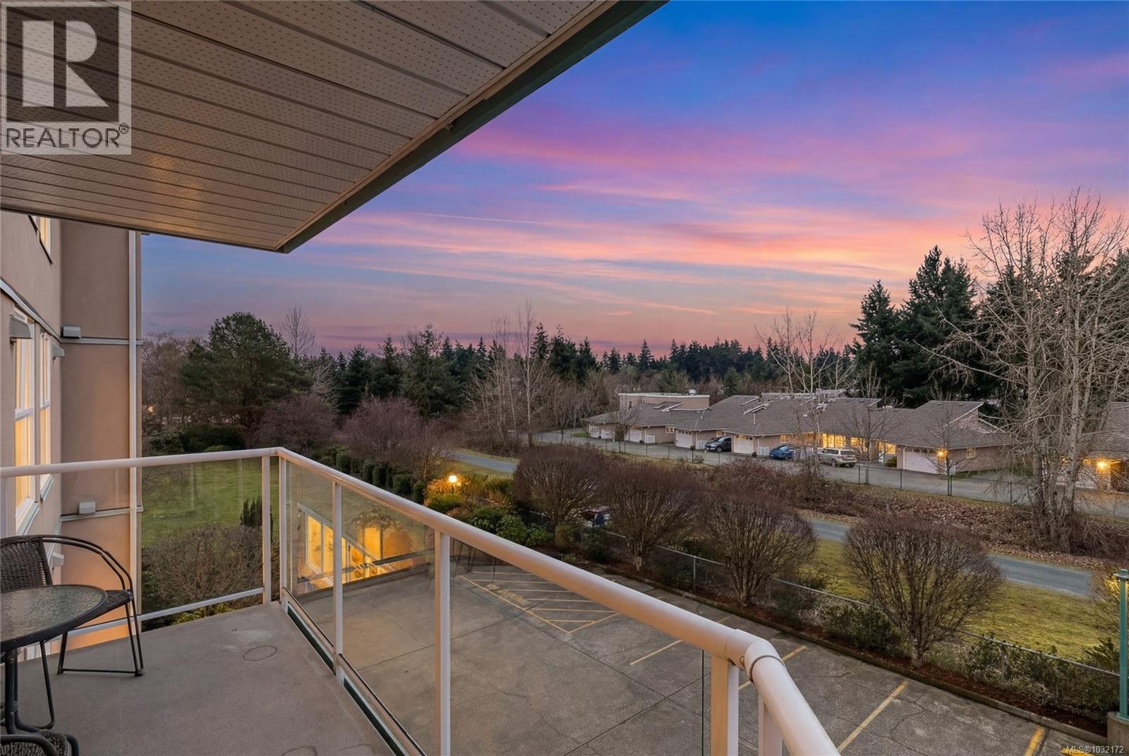 #309 3009 BRITTANY DR - 23