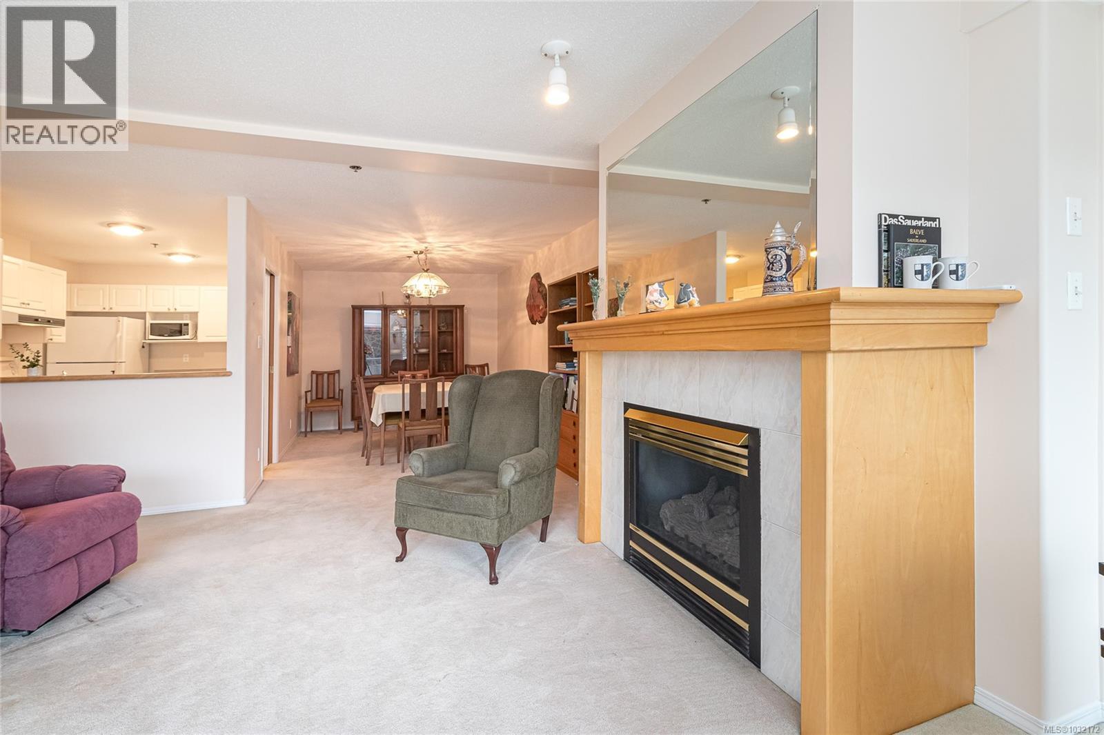 #309 3009 BRITTANY DR - 6