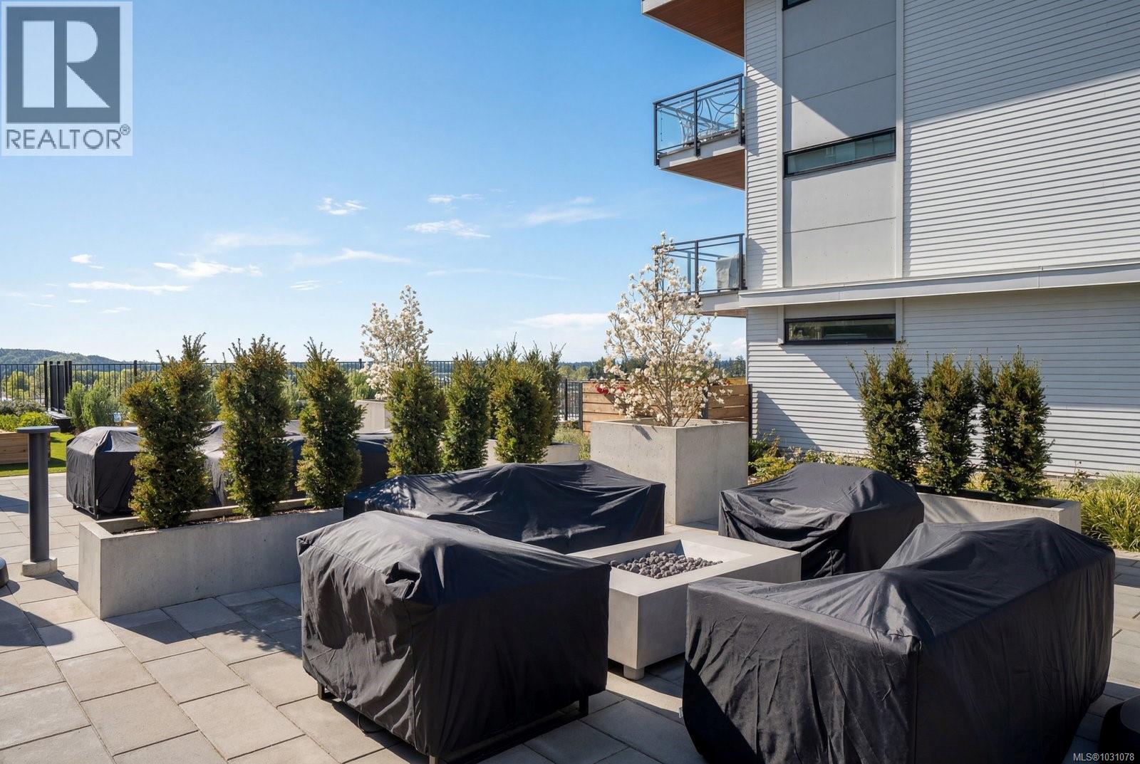 #402 1110 SAMAR CRES - 25