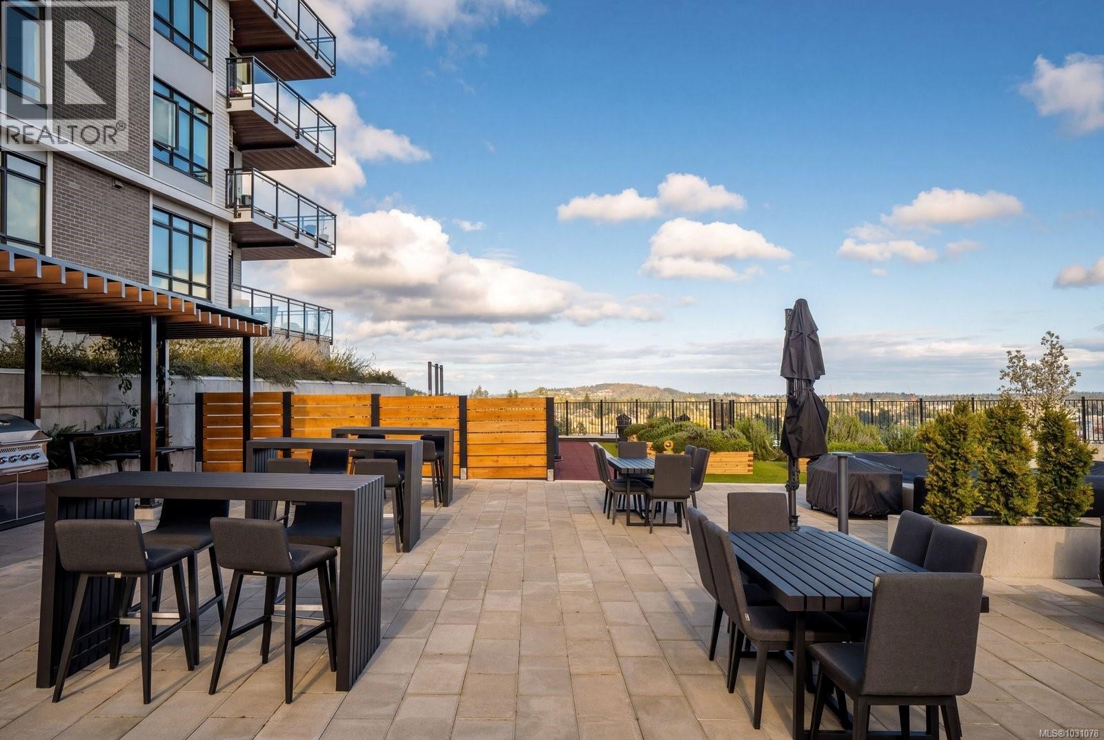 #402 1110 SAMAR CRES - 26