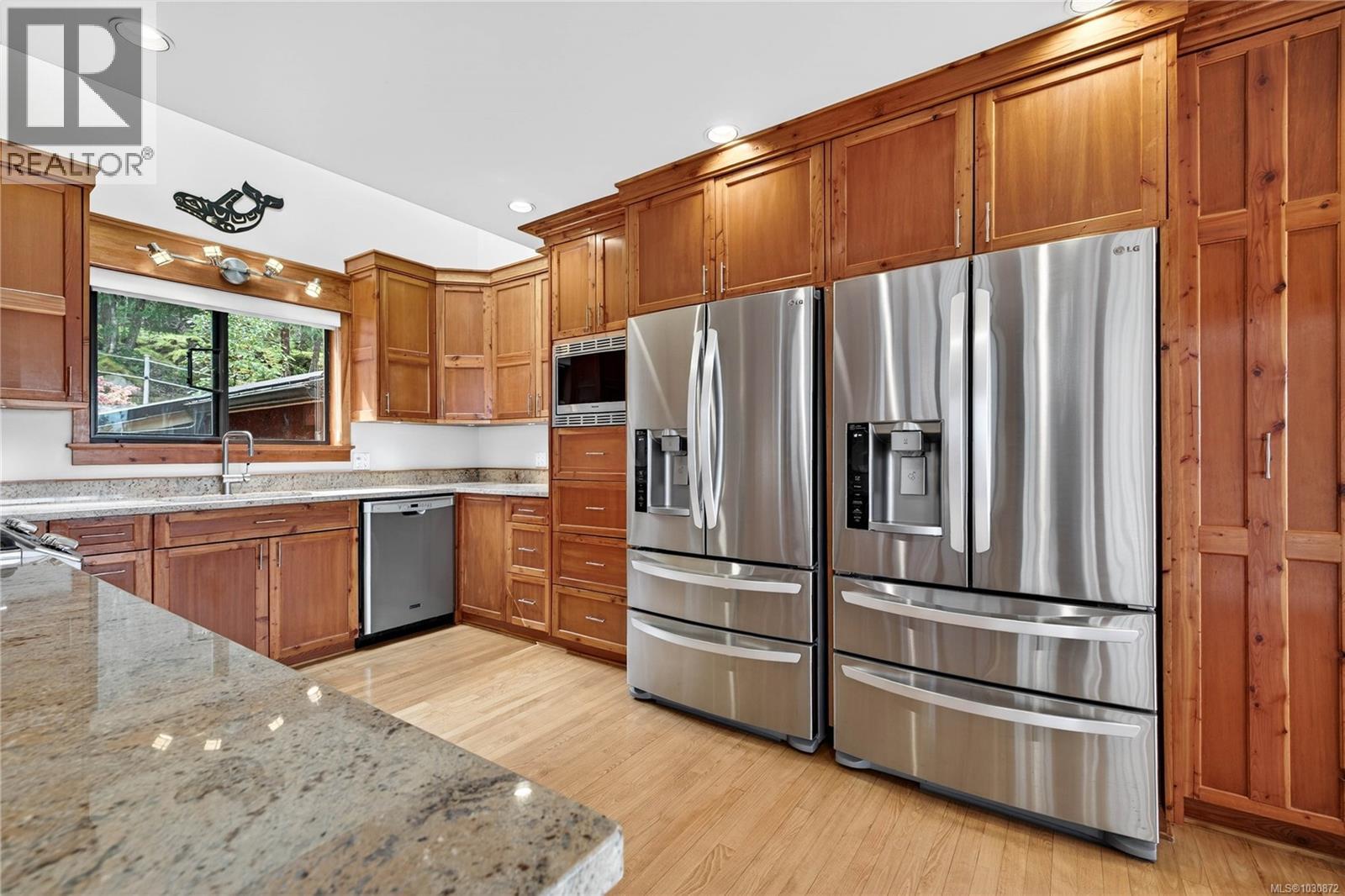 200 WILKIE WAY - Image 3