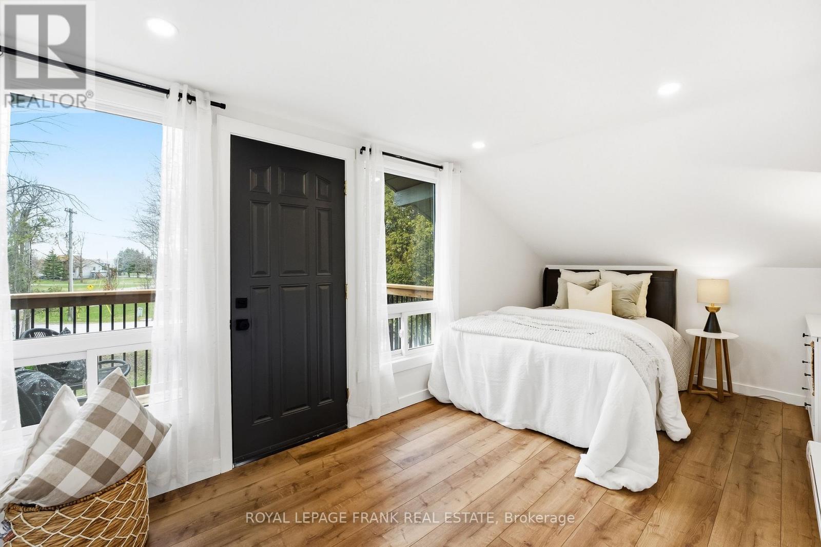 12 SHELLEY DRIVE - 28