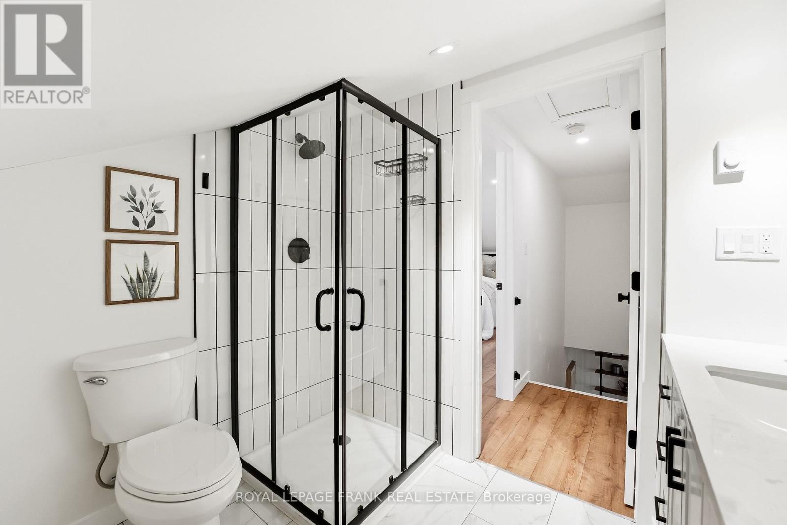 12 SHELLEY DRIVE - 41