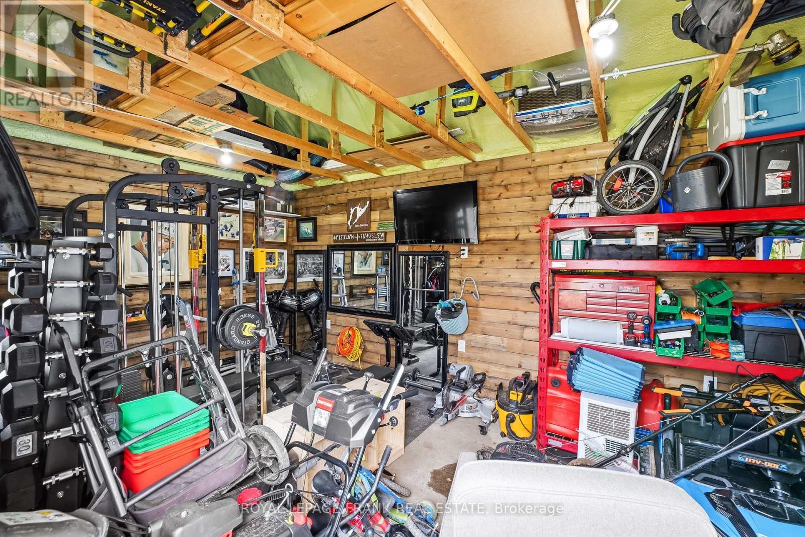 12 SHELLEY DRIVE - 46