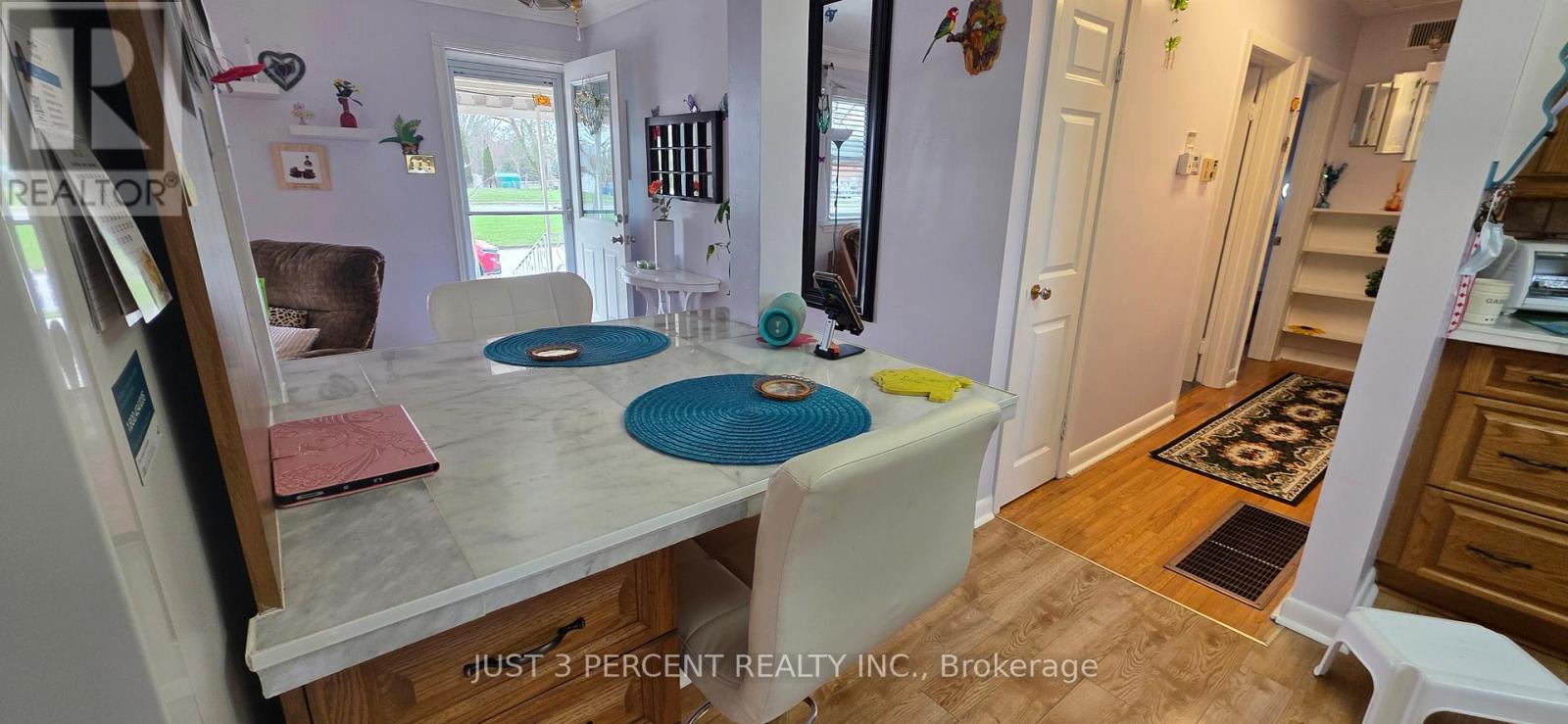 Kitchen Island