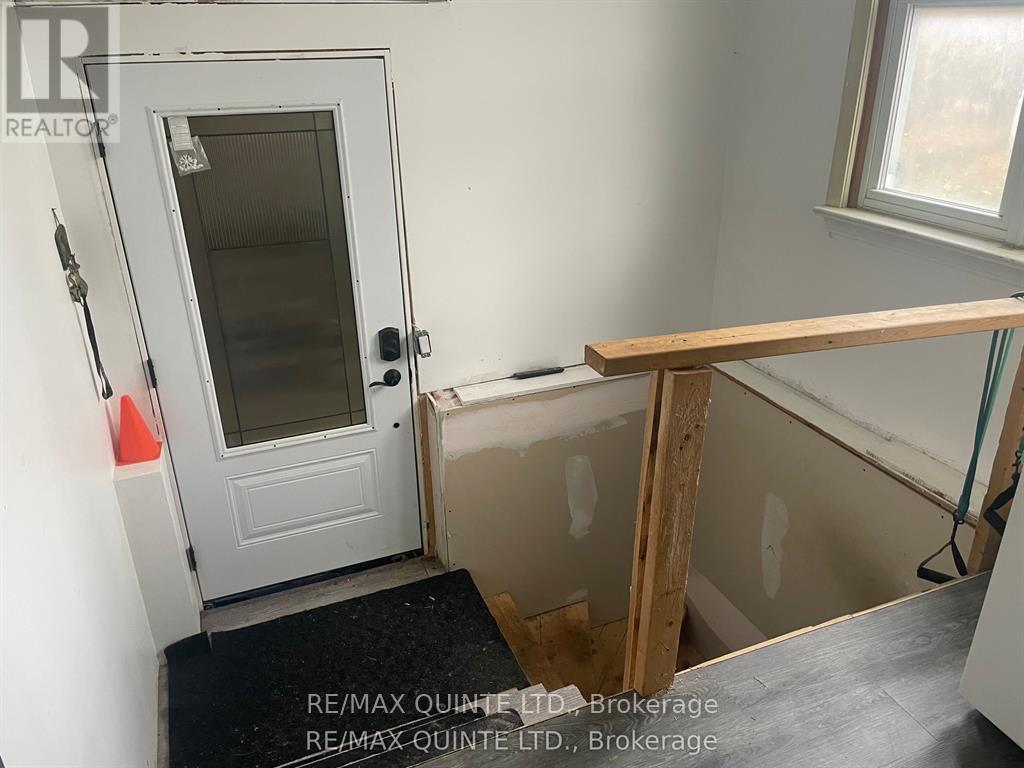 27 FIRST AVENUE — photo 12