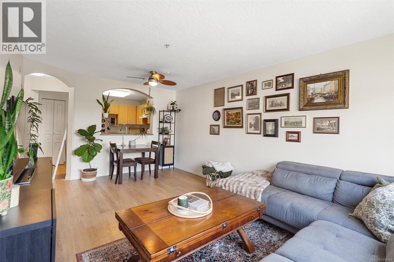 #210 799 BLACKBERRY RD - 4