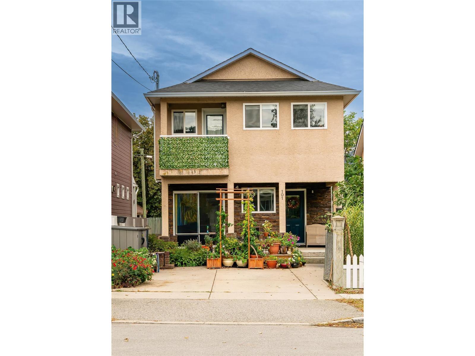 #101 443 Braid Street - 1