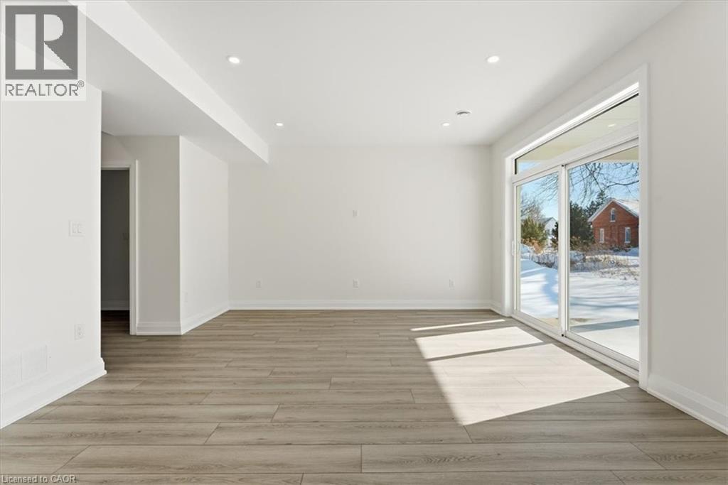 3689 ELM Street - 10