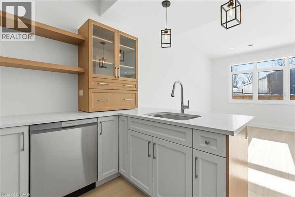 3689 ELM Street - 24