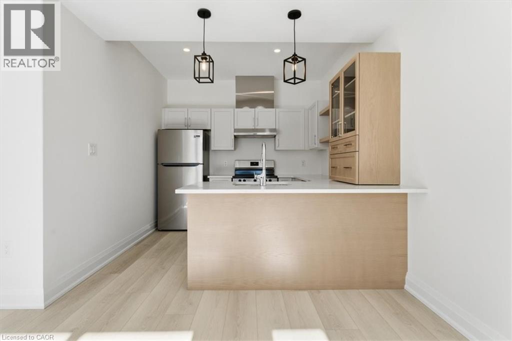 3689 ELM Street - 20