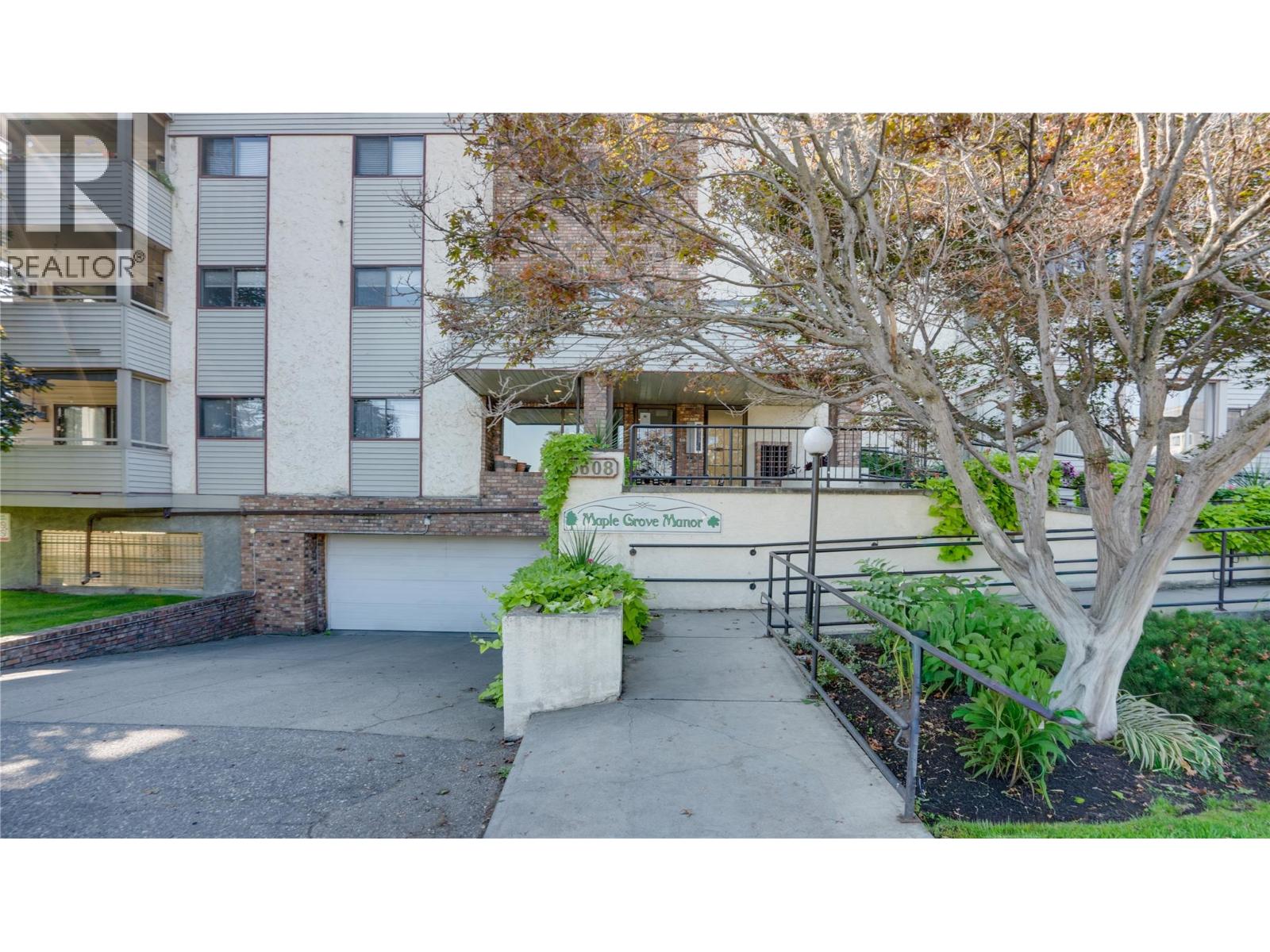 #105 3608 27 Avenue - 2