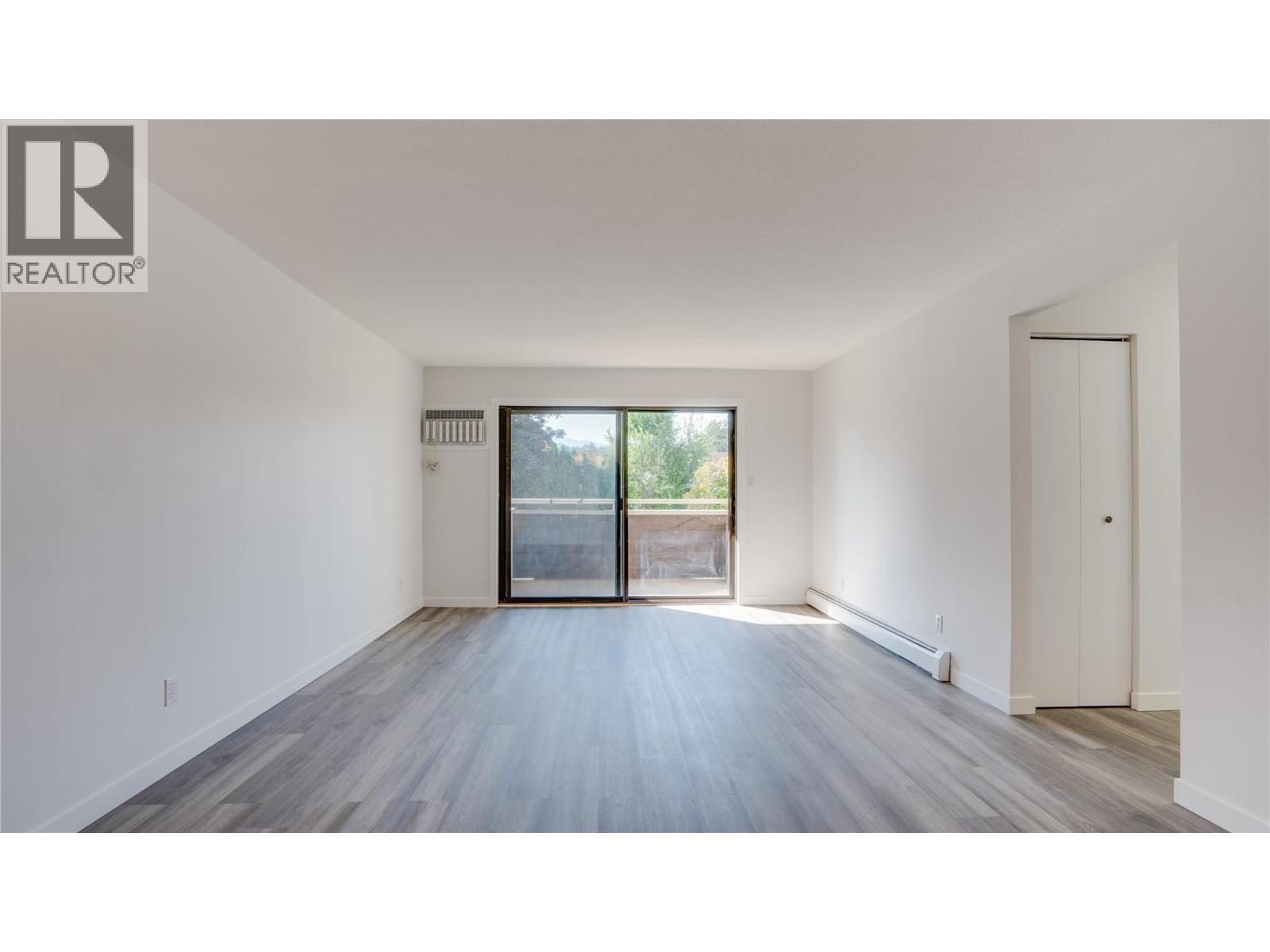 #105 3608 27 Avenue - 7