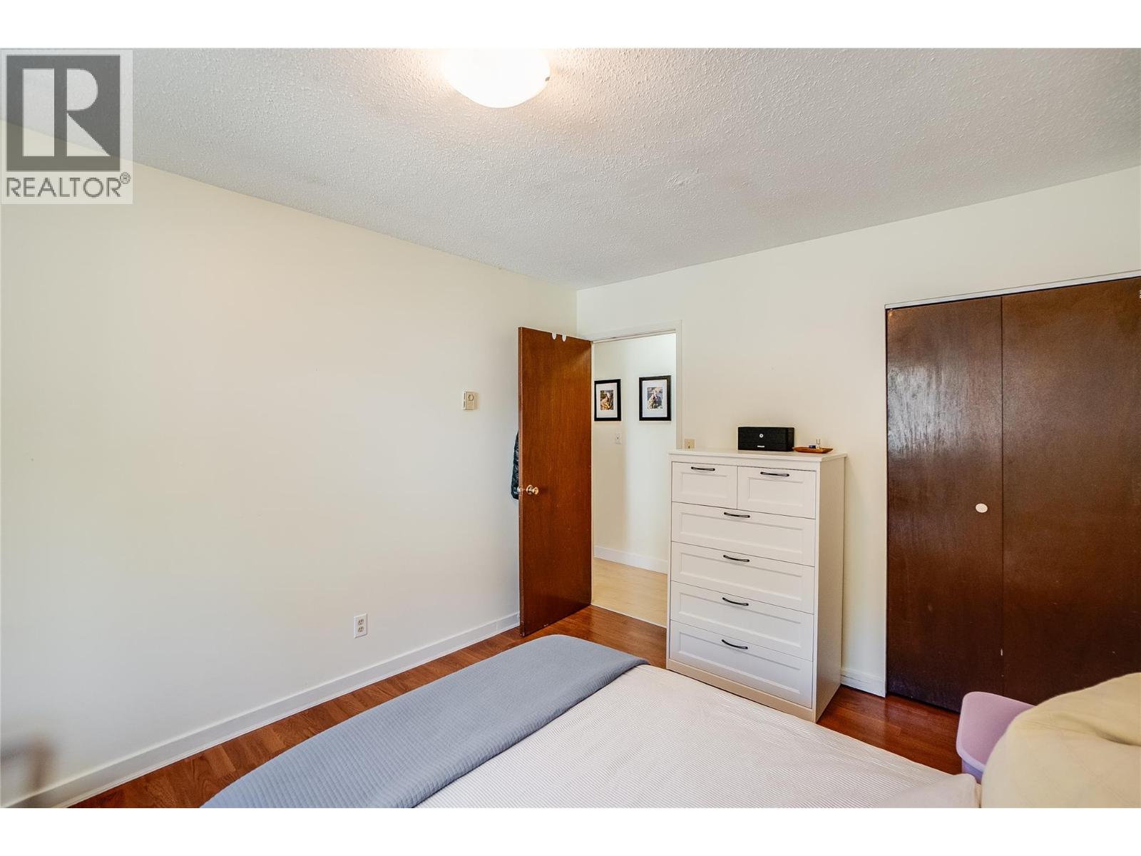 #402 191 TREVOR STREET - 26